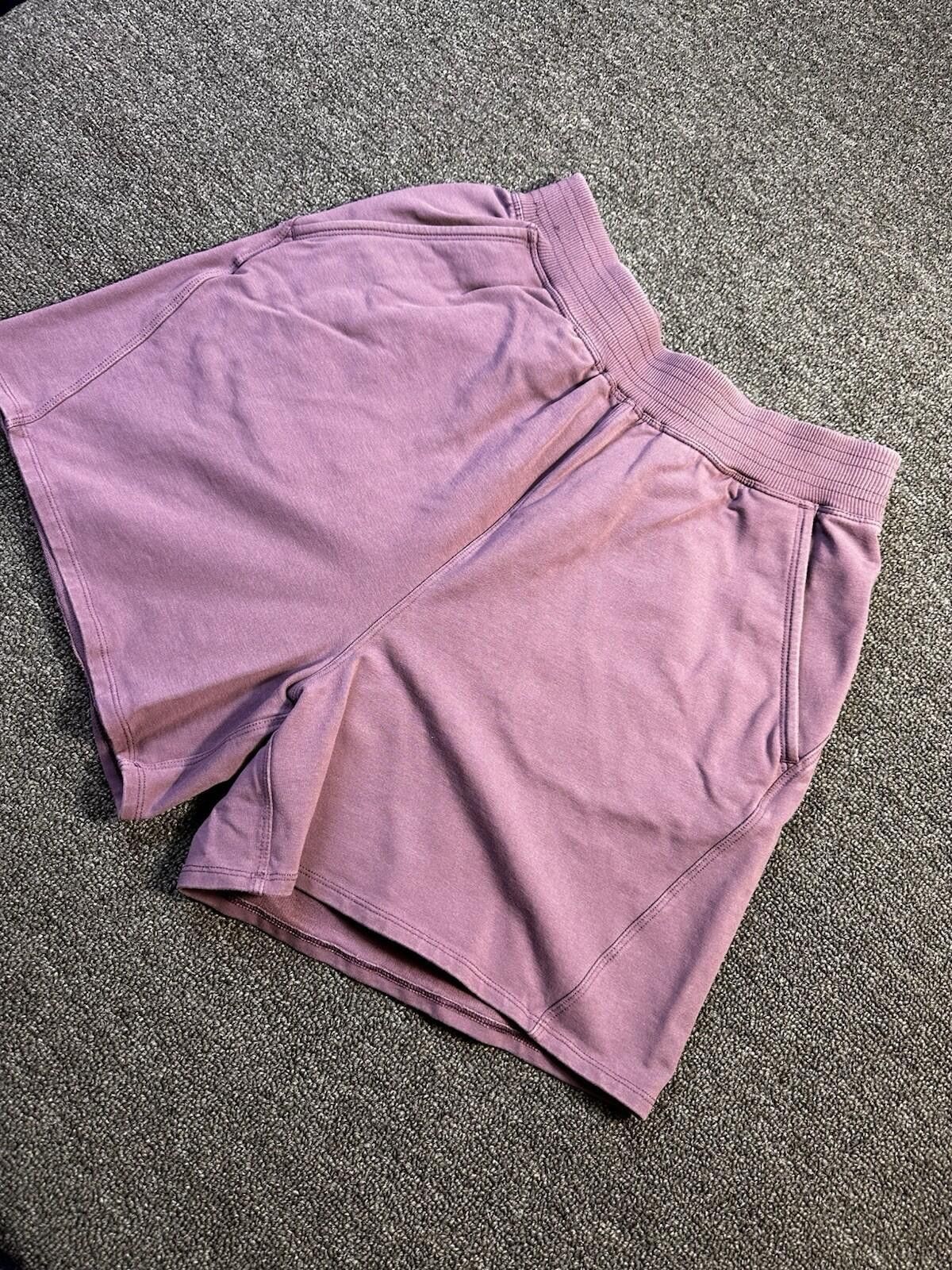 Lululemon Lululemon HR Plum/Purple Shorts 5”, Sz 6 Size 28" / US 6 / IT 42 - 2 Thumbnail