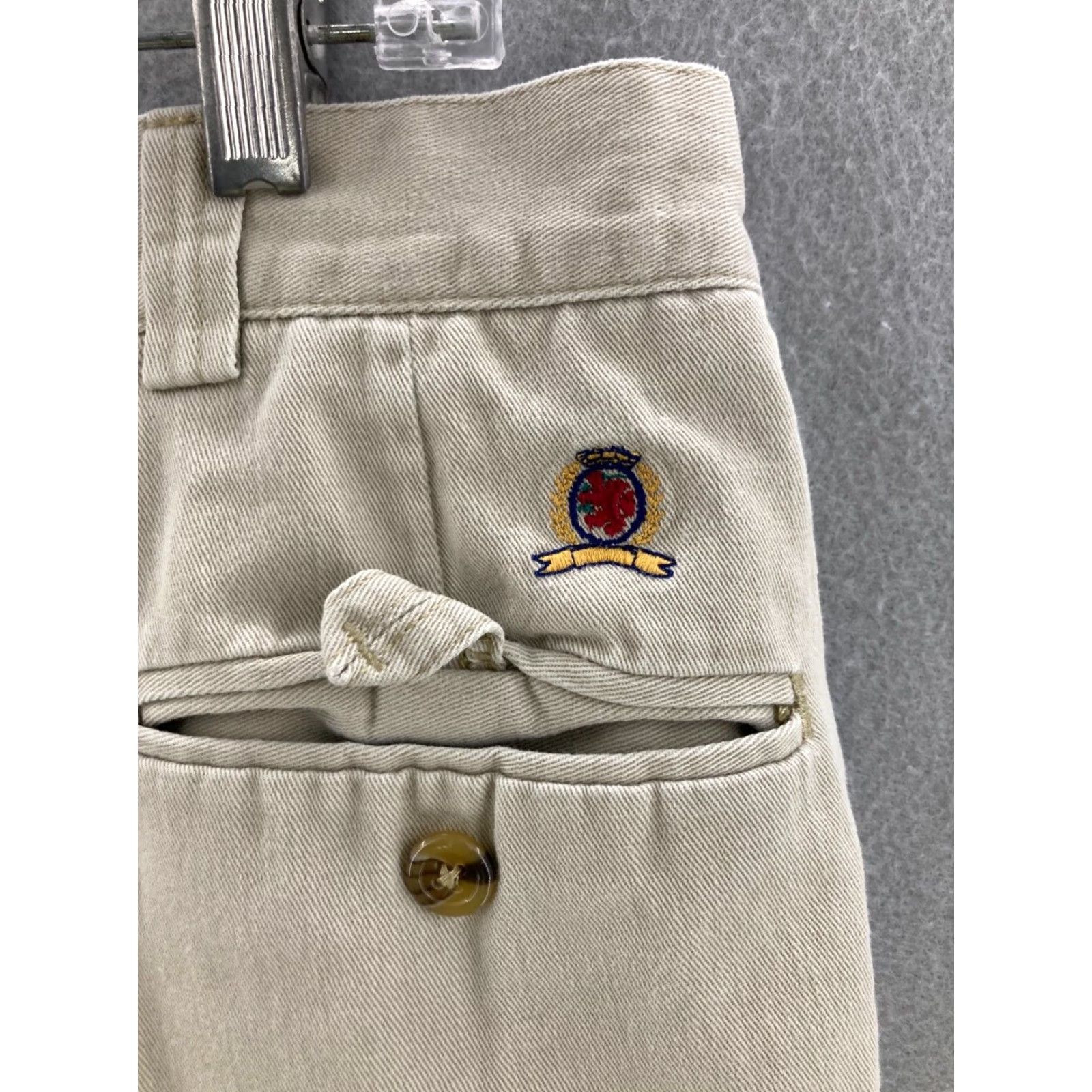 Tommy Hilfiger VINTAGE Tommy Hilfiger Pants 90s USA Casual Khakis Mens 36x32 Beige Flat Front Regular Size US 36 / EU 52 - 7 Thumbnail