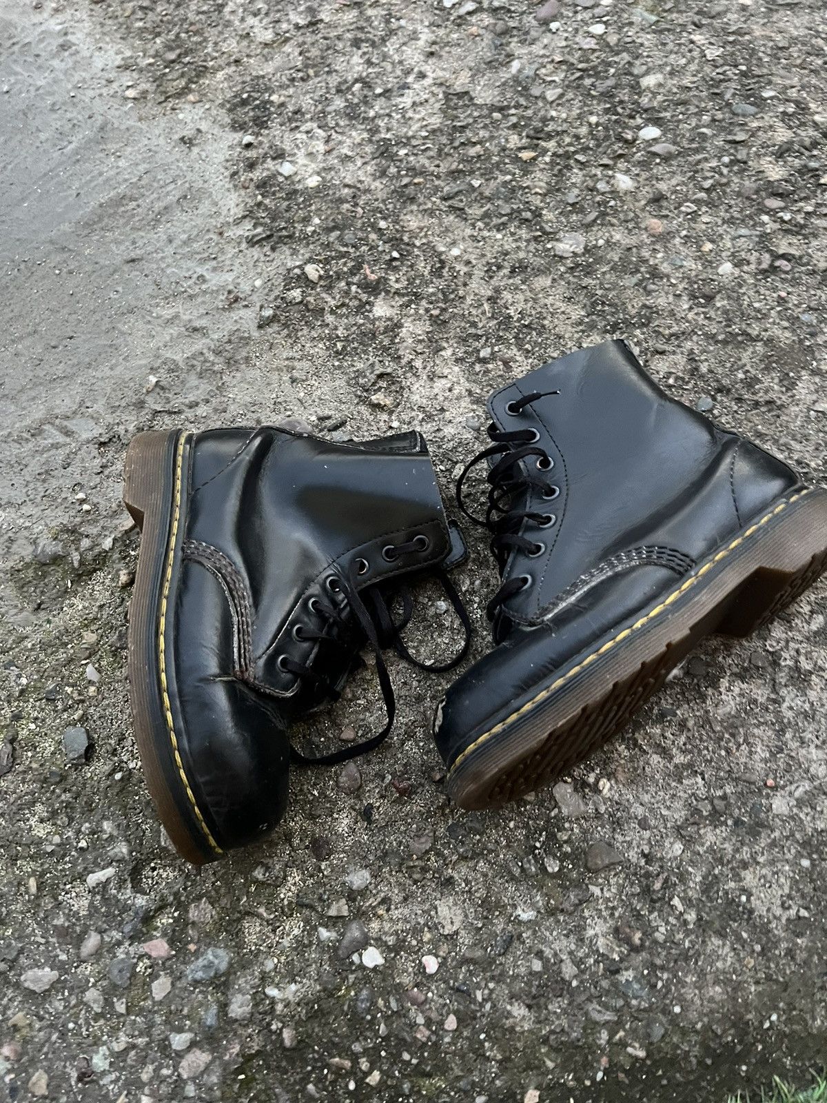 Dr. Martens × Vintage Dr.Martens 1460 Vintage 90s Boots Classic Leather Punk Rock Size US 4 / IT 34 - 5 Thumbnail