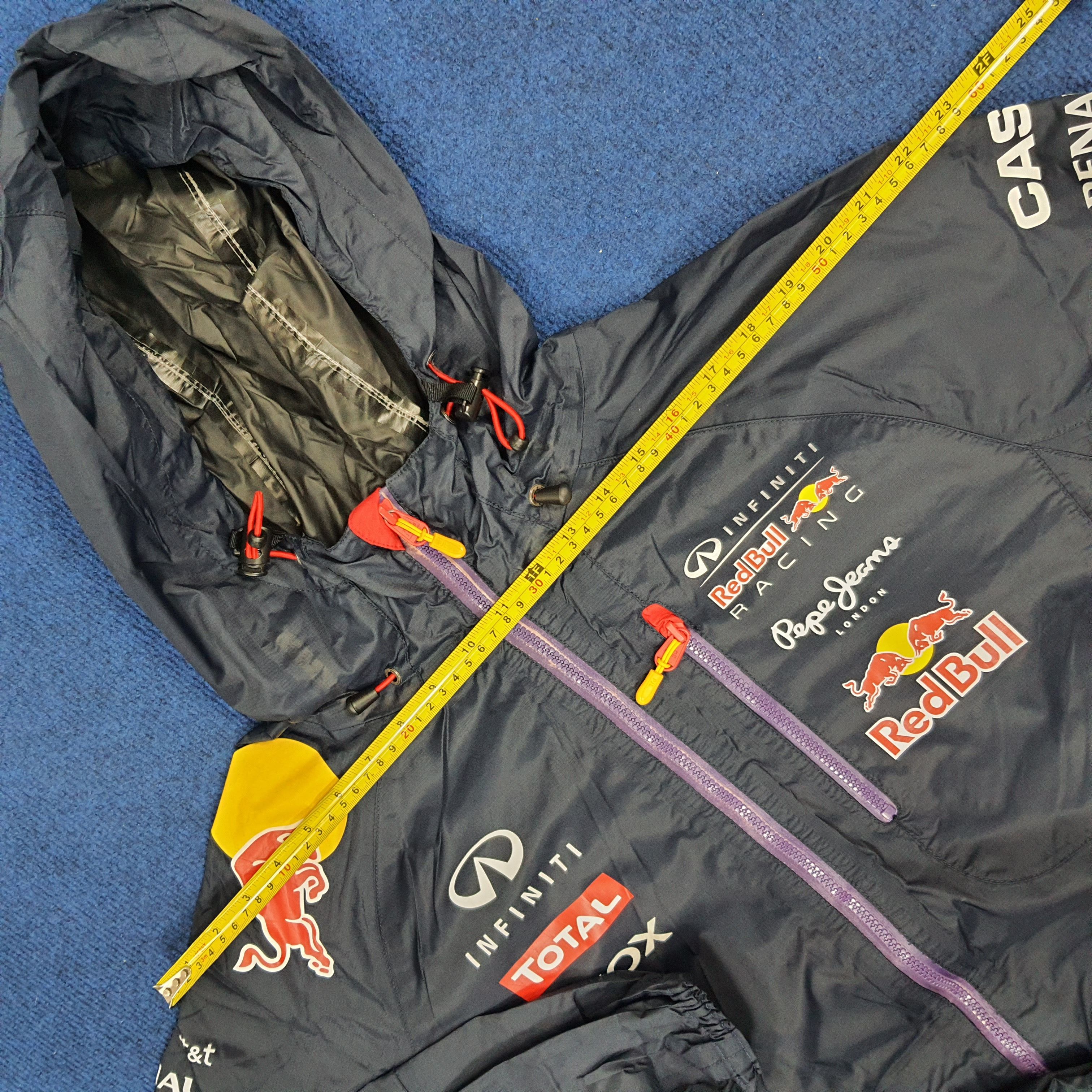 Pepe Jeans × Red Bull × Vintage Vintage Red Bull Pepe Jeans Rain Coat Hoodie Jacket Size US L / EU 52-54 / 3 - 11 Thumbnail