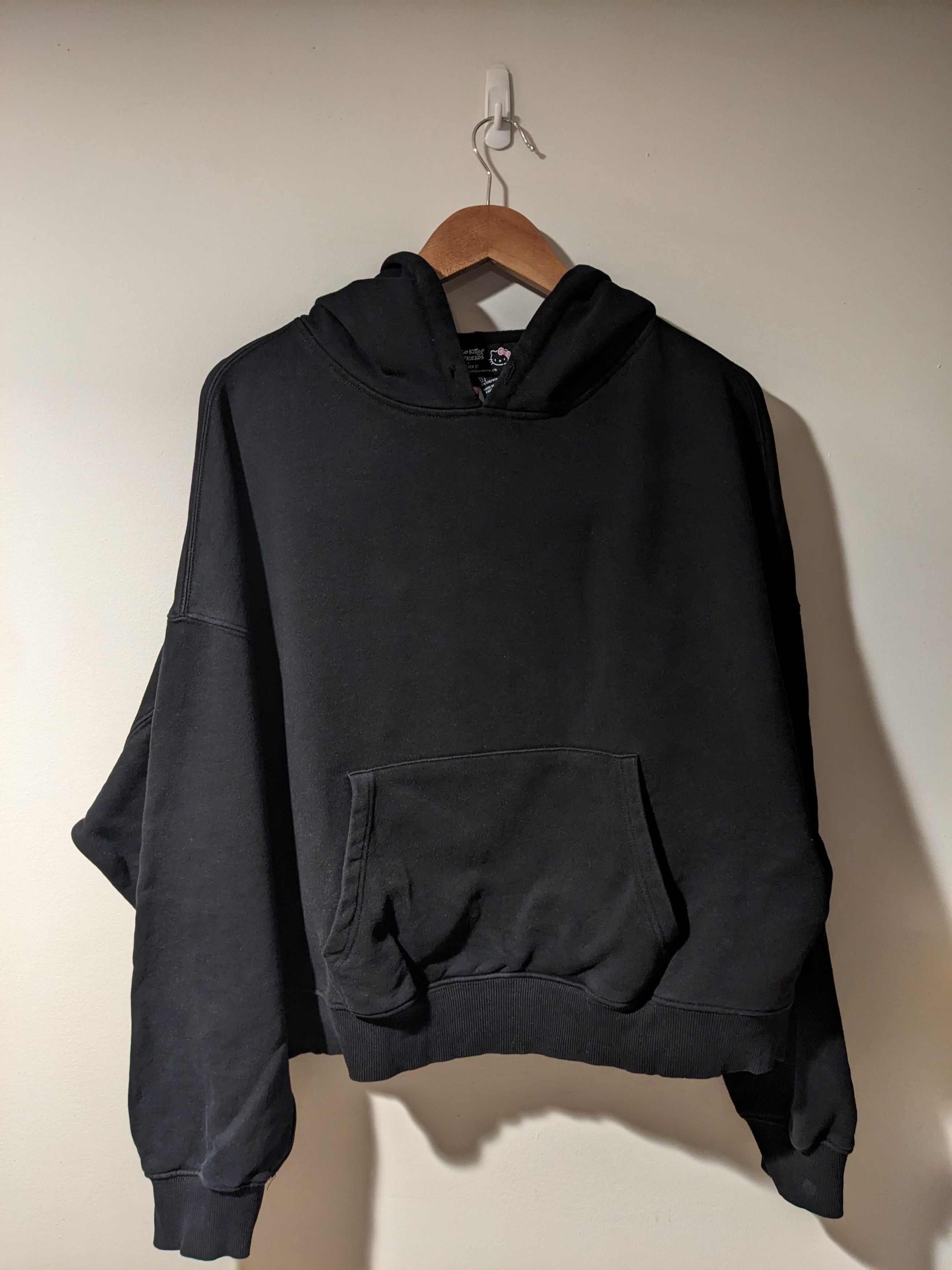 Forever 21 Hello Kitty and Friends x Forever 21 Woman's Large Hoodie Size US L / EU 52-54 / 3 - 5 Thumbnail