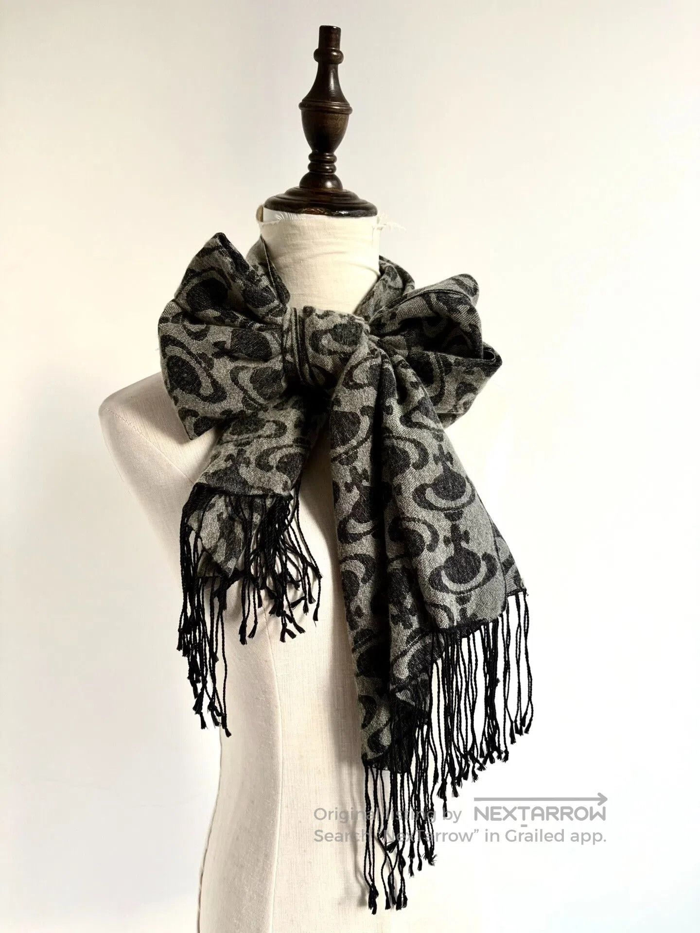 Vivienne Westwood vivienne westwood gray printed scarf. Size ONE SIZE - 1 Thumbnail