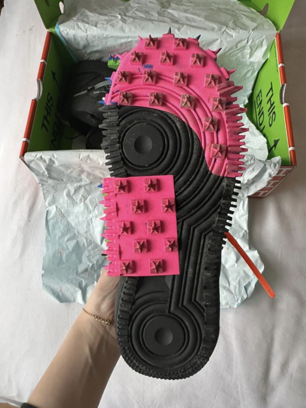 Off-White Off-White x Air Force 1 Mid 'Black' Size US 5.5 / EU 38 - 6 Thumbnail