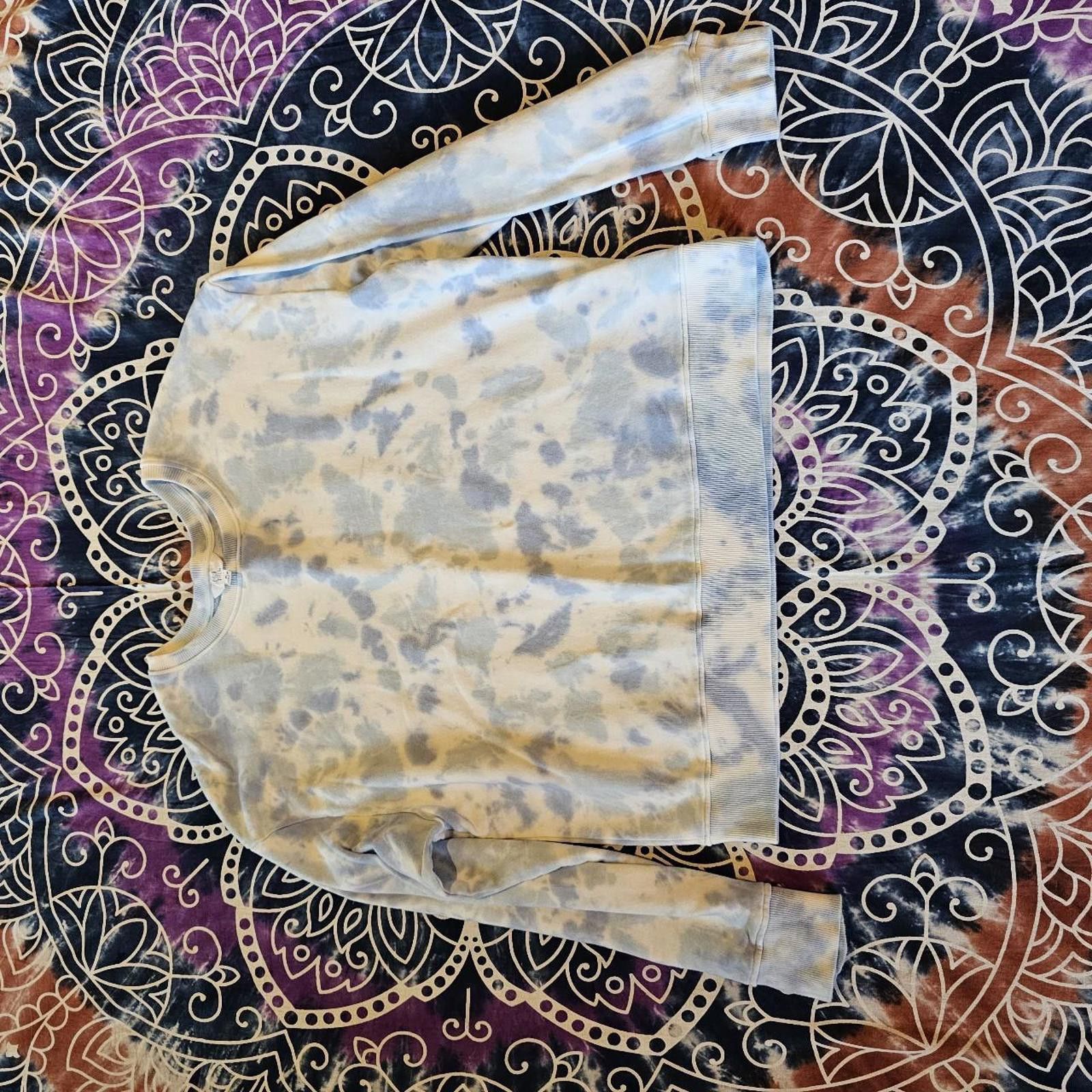 Designer Time and Tru Women's White and Blue Tie-Dyed Sweatshirt Size XL / US 12-14 / IT 48-50 - 1 Thumbnail