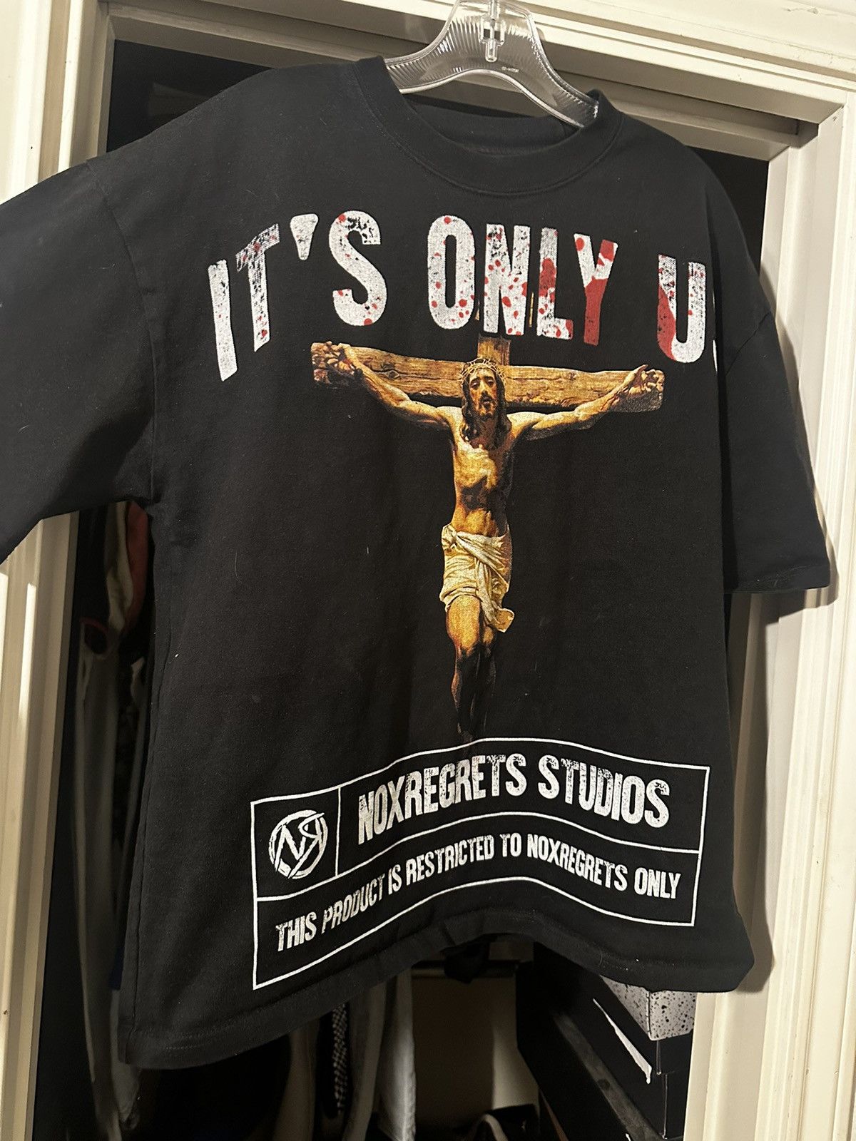 Vintage Noxregrets “It’s only us “ Tshirt Size US M / EU 48-50 / 2 - 2 Thumbnail