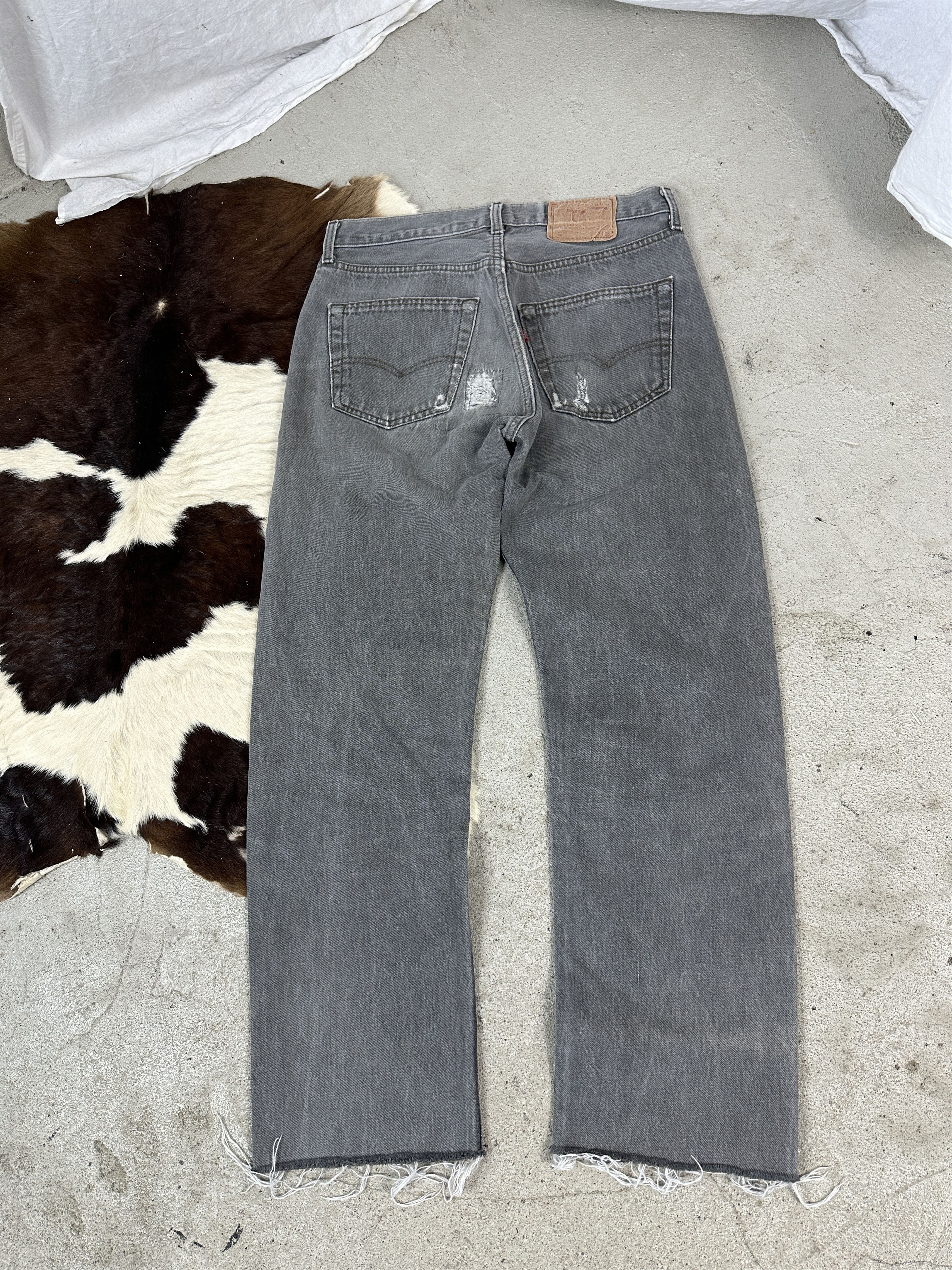Levi's × Vintage Vintage Denim Levi’s 501 90s Washed&Faded Jeans Size US 32 / EU 48 - 1 Thumbnail