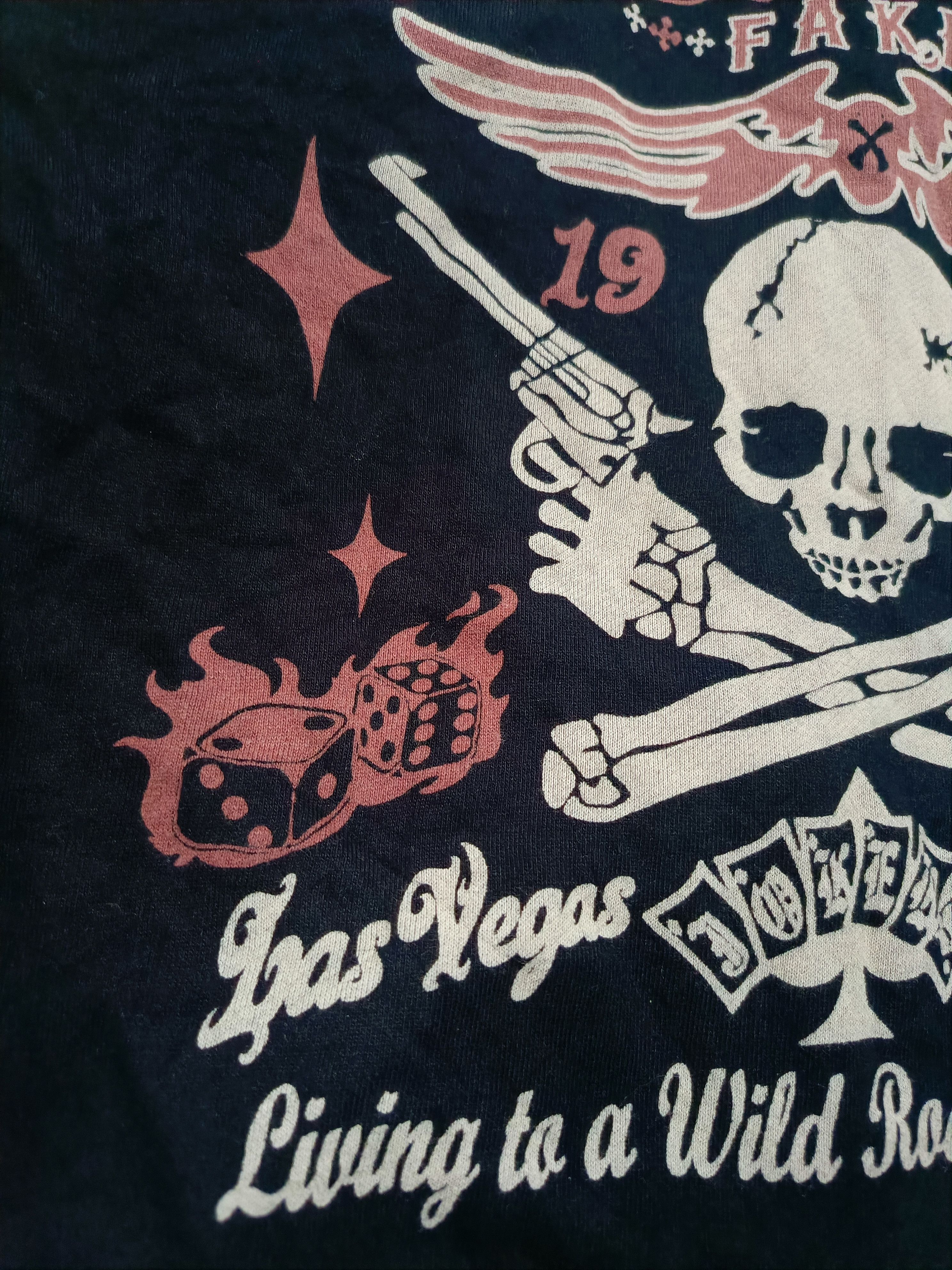 Other 2000's Skull Distressed Size US M / EU 48-50 / 2 - 13 Thumbnail