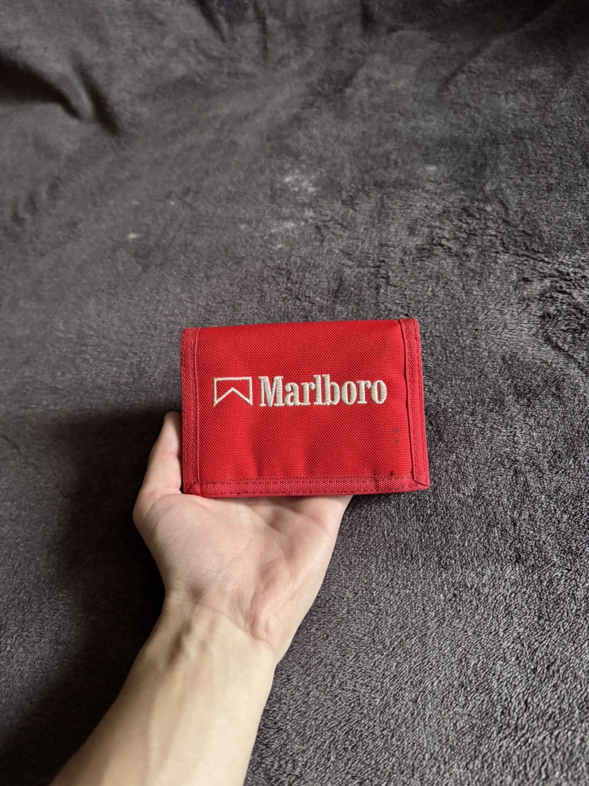 Marlboro × Vintage Marlboro vintage red wallet logo streetwear hype Size ONE SIZE - 1 Thumbnail
