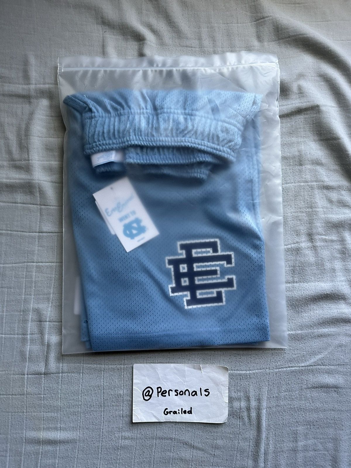 Eric Emanuel × NCAA Eric Emanuel North Carolina Basic Shorts Large Size US 34 / EU 50 - 5 Thumbnail