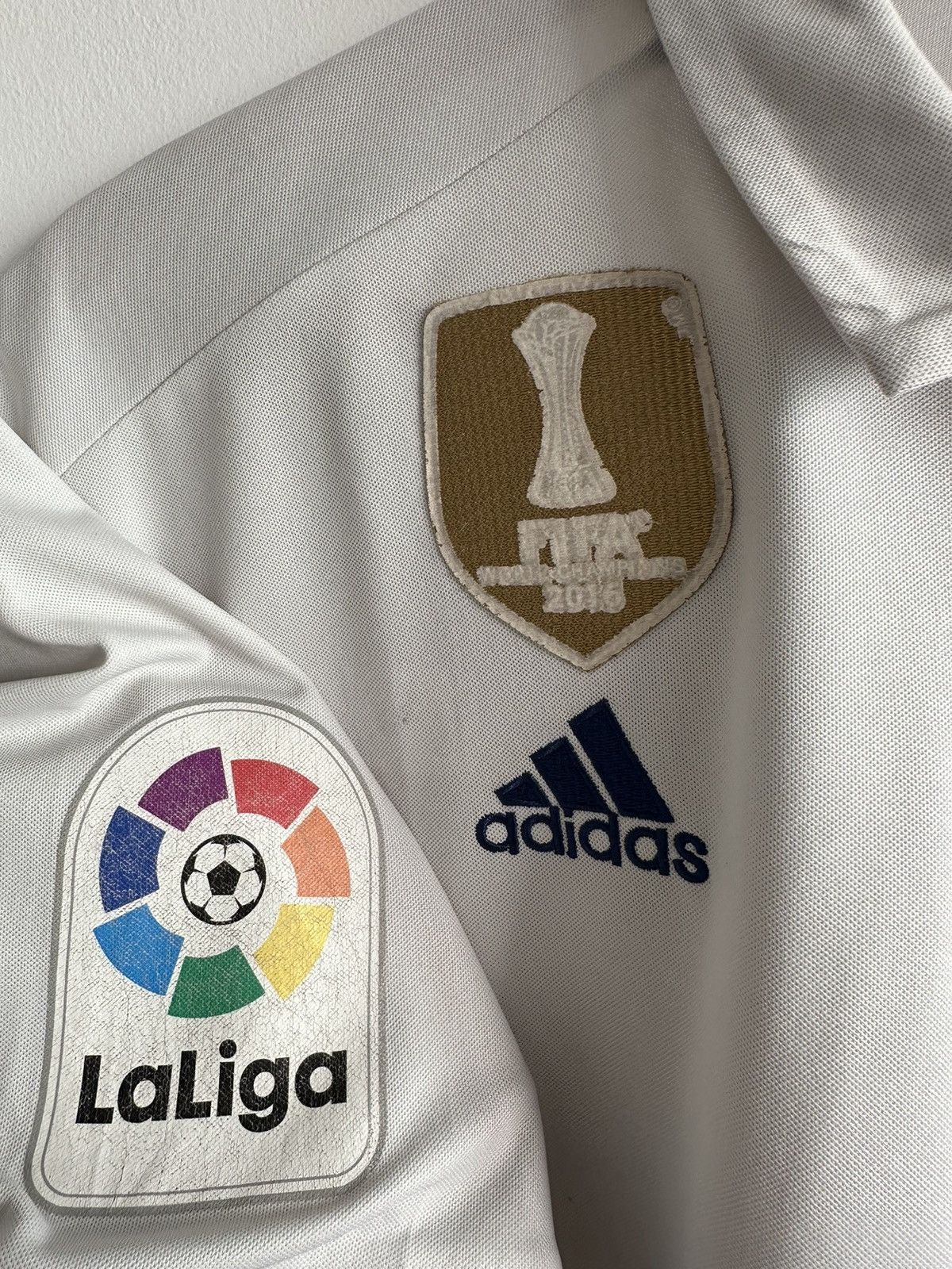 Adidas × Vintage Vintage Real Madrid 2016-2017 Adidas Soccer Jersey Rare Size US L / EU 52-54 / 3 - 5 Thumbnail