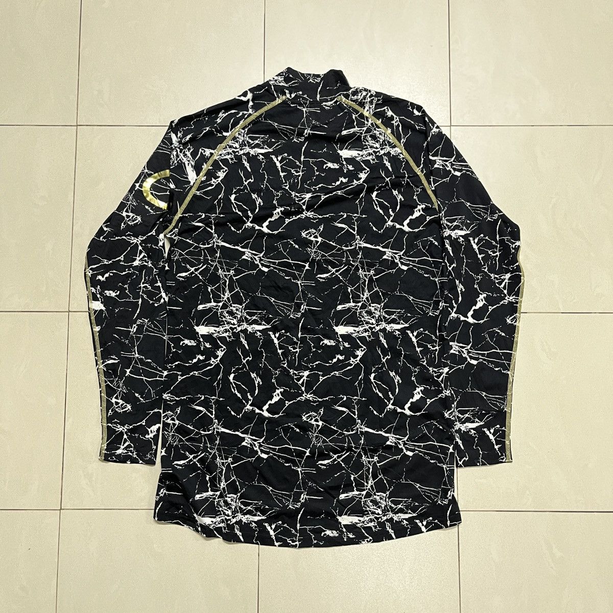 Champion × Vintage Vintage Champion Inner Marble Pattern T Shirt Size US S / EU 44-46 / 1 - 9 Thumbnail