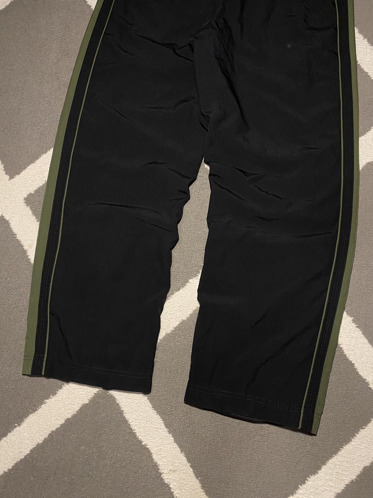 Nike × Vintage Vintage 00’s Nike Baggy Fit Sweatpants Trackpants Size US 34 / EU 50 - 12 Thumbnail