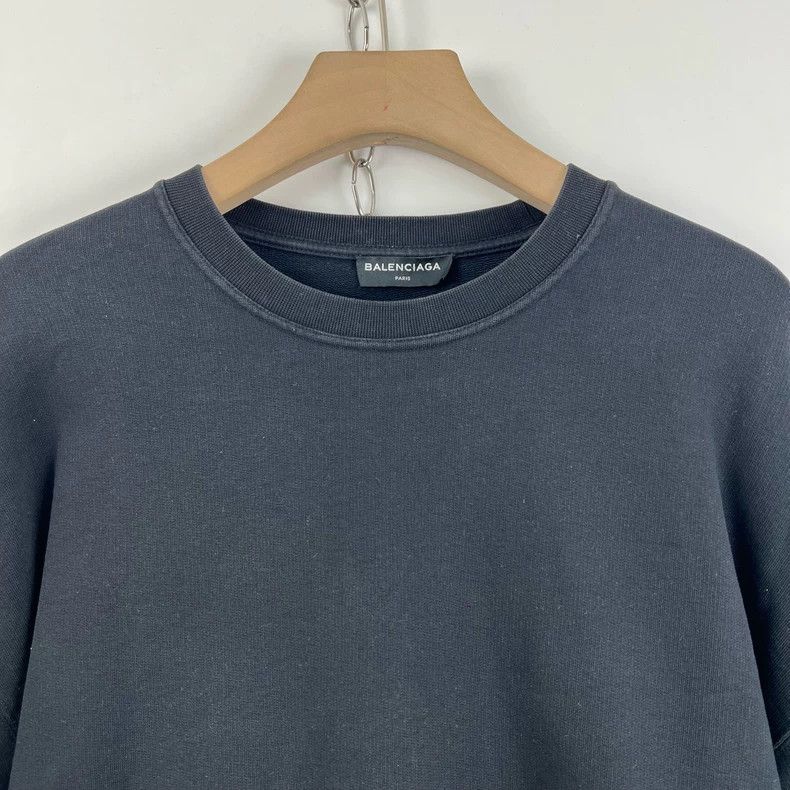 Balenciaga Balenciaga Embroidered black crewneck sweatshirt Size US M / EU 48-50 / 2 - 6 Thumbnail