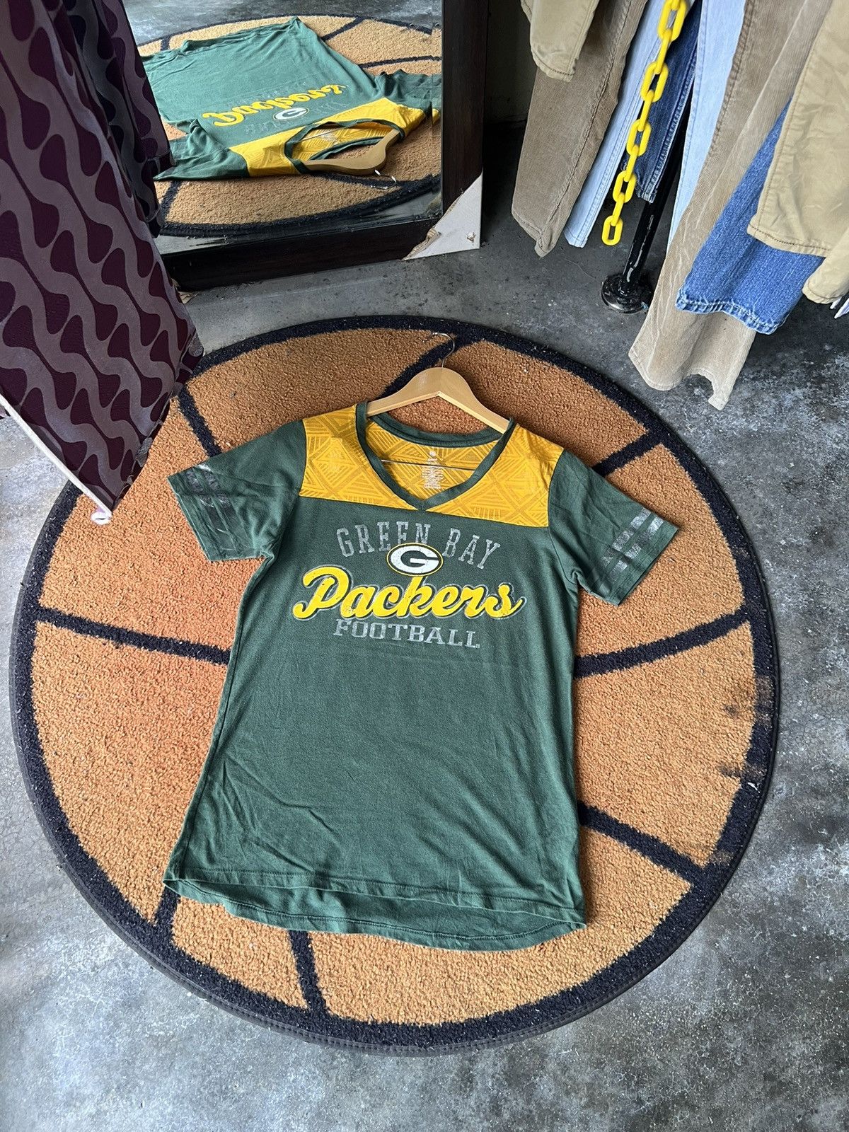 NFL 🔥NFL Green Bay Packers V Neck Tees Size US S / EU 44-46 / 1 - 2 Thumbnail