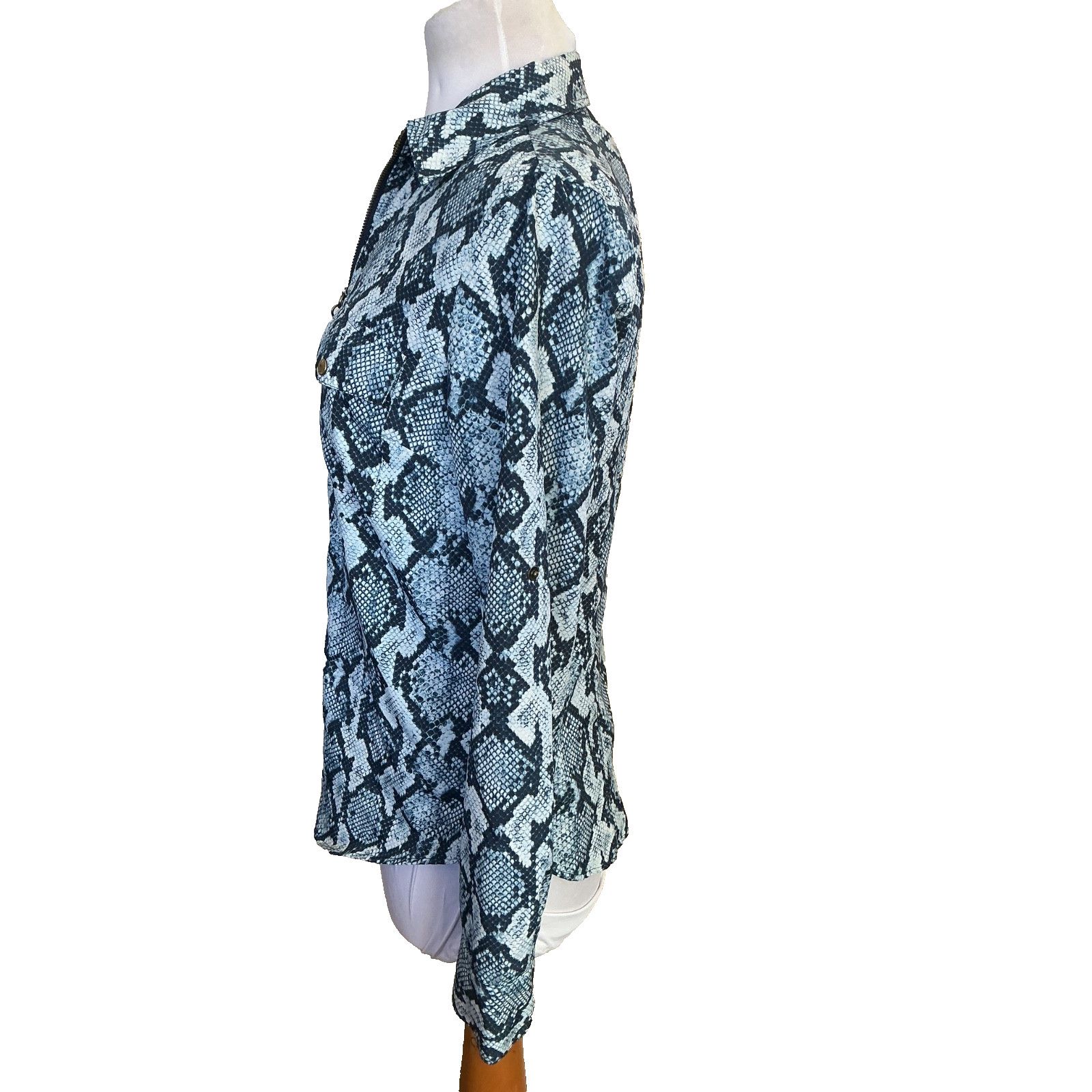 Michael Kors MICHAEL KORS TURQUOISE BLUE SNAKESKIN LONG SLEEVE ZIP BLOUSE Size S / US 4 / IT 40 - 3 Thumbnail