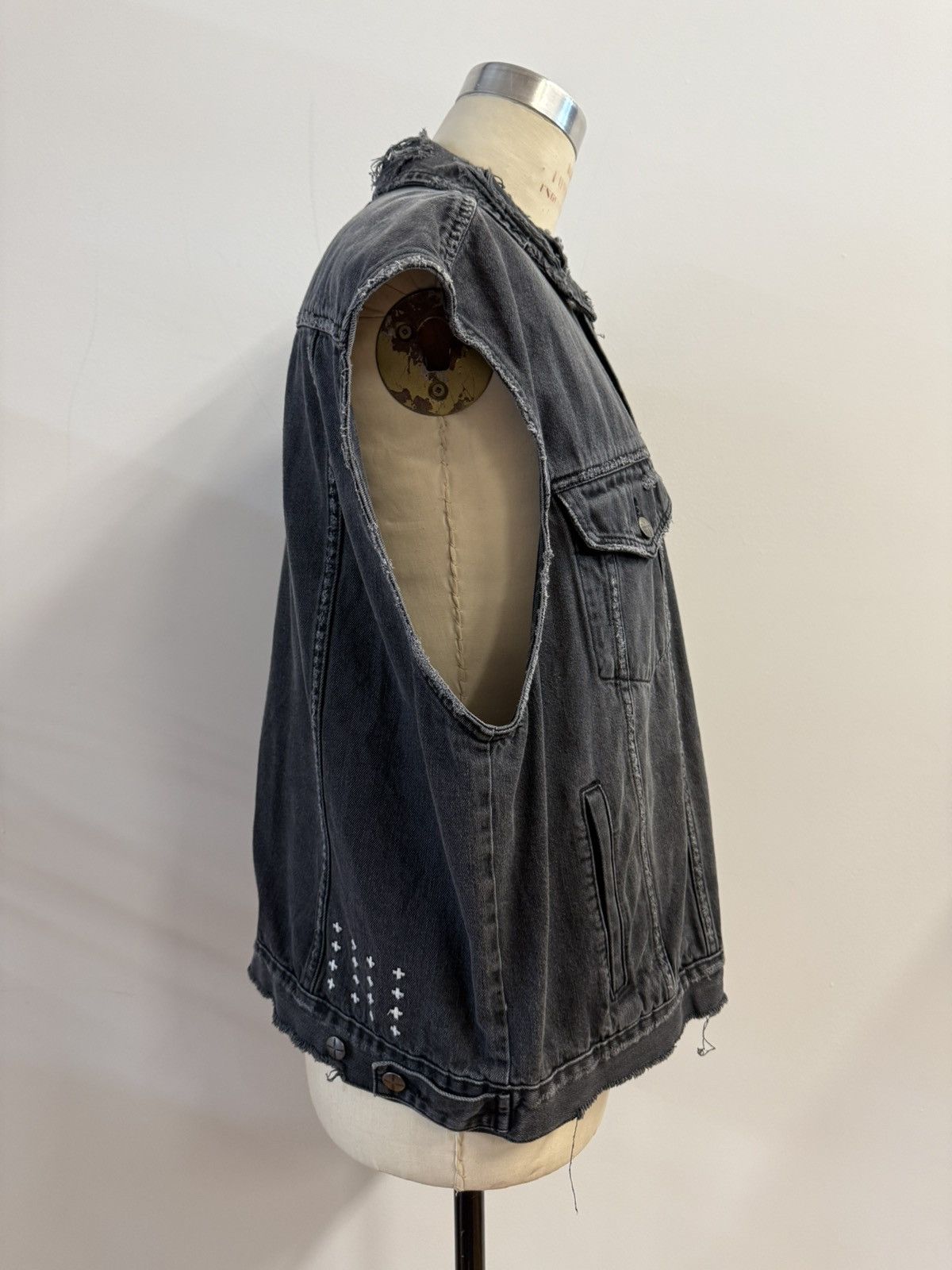 Ksubi KSUBI Faded Black Denim Vest — Cut-Off Trucker XXL Size US XXL / EU 58 / 5 - 2 Thumbnail