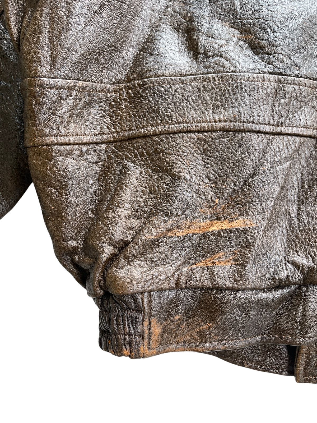 Vintage Vintage Polo Club Leather Bomber Jacket Size US L / EU 52-54 / 3 - 20 Thumbnail