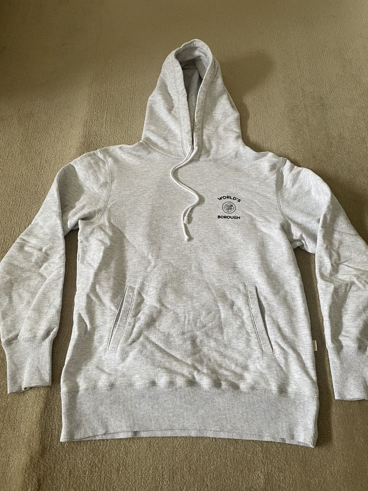 image of Aime Leon Dore World’S Borough Hoodie in Grey, Men's (Size Medium)