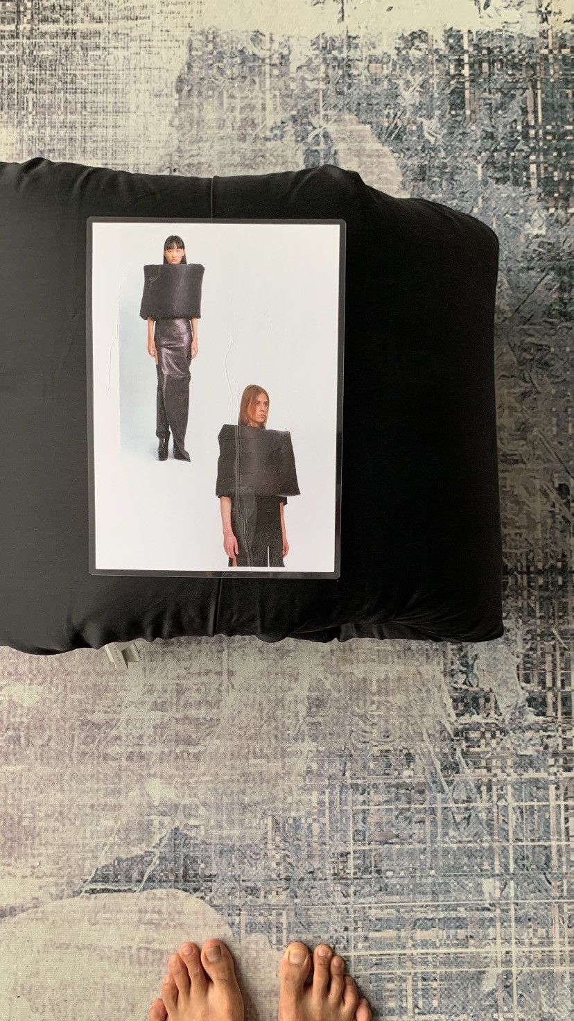 Rick Owens 2023 Rick Owens Silk Donut Cowl Size US L / EU 52-54 / 3 - 13 Thumbnail
