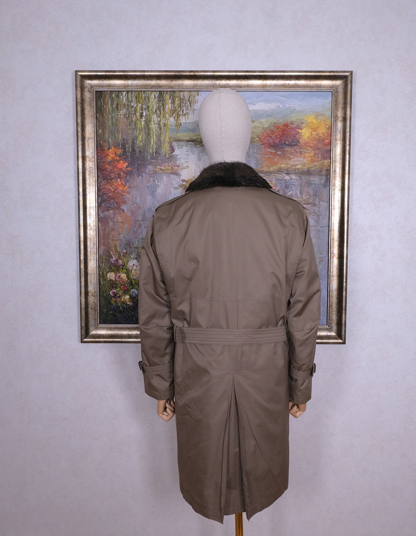 Other Furscandia, Tan Trench Coat, Size 40, Fur Lined Size US M / EU 48-50 / 2 - 4 Thumbnail