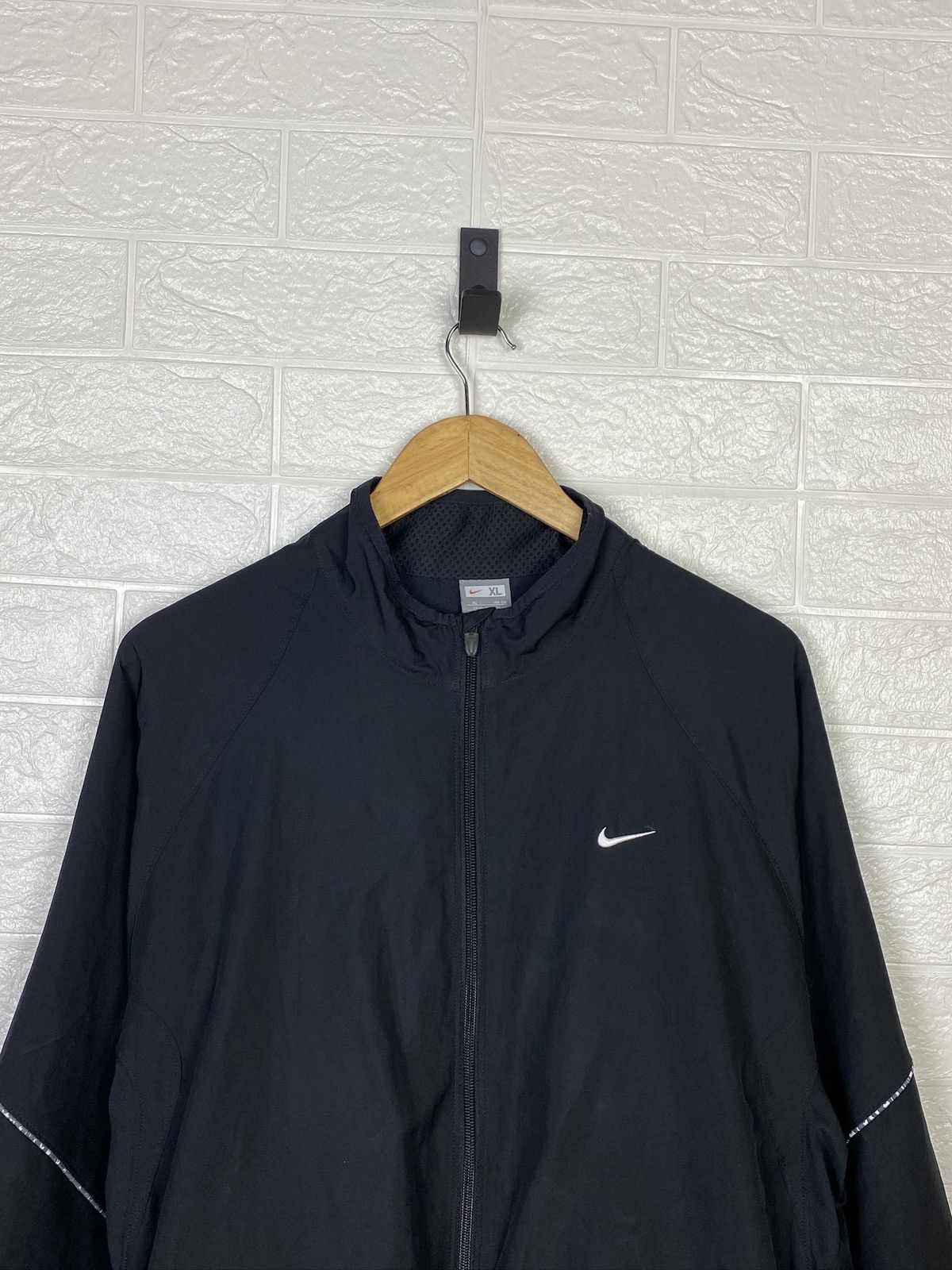 Nike × Vintage Nike Windbreaker Jacket - Black Size XL Size US XL / EU 56 / 4 - 3 Thumbnail