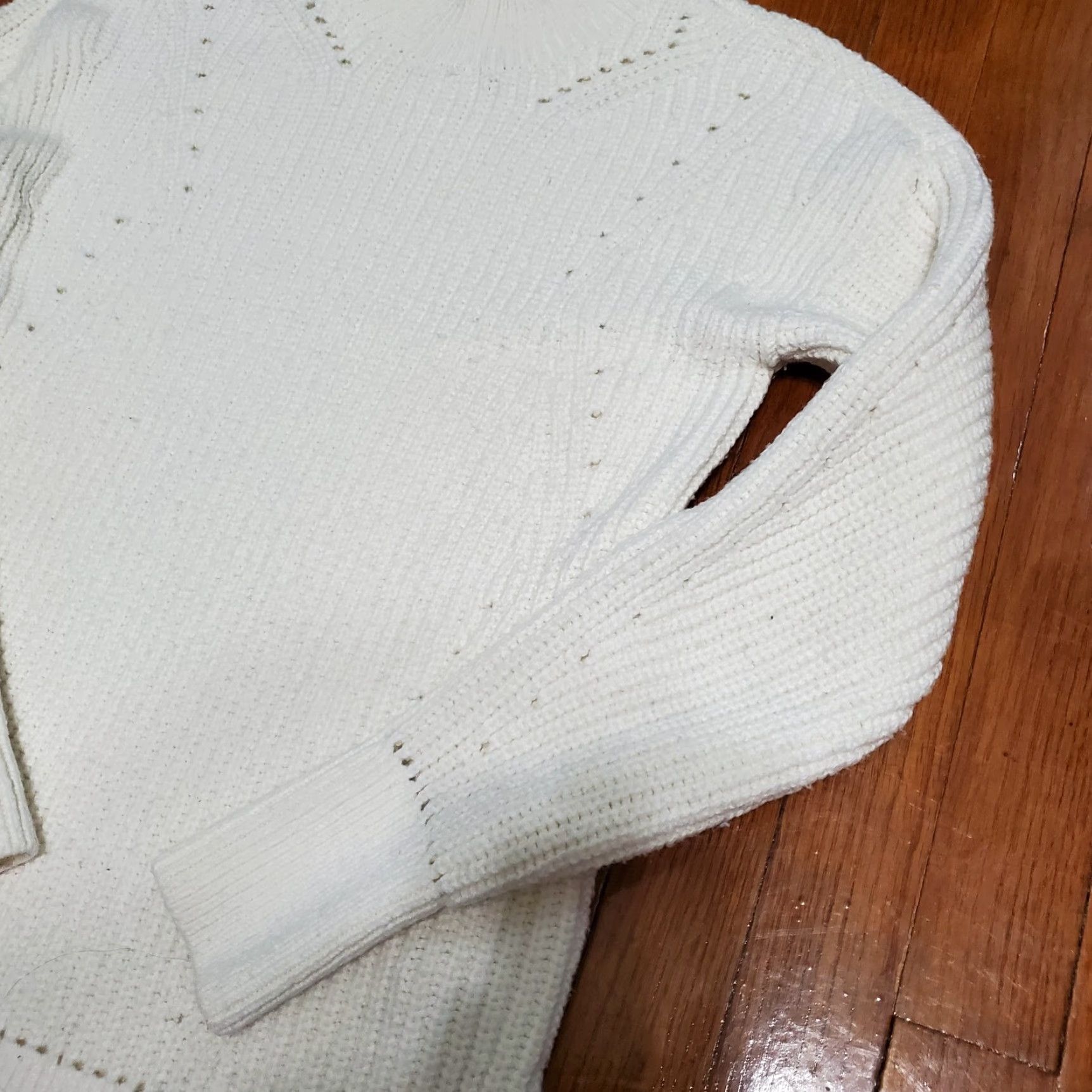 Abercrombie & Fitch Abercrombie & Fitch Sweater White Chunky Knit Pullover Womens Size Small Size S / US 4 / IT 40 - 3 Thumbnail