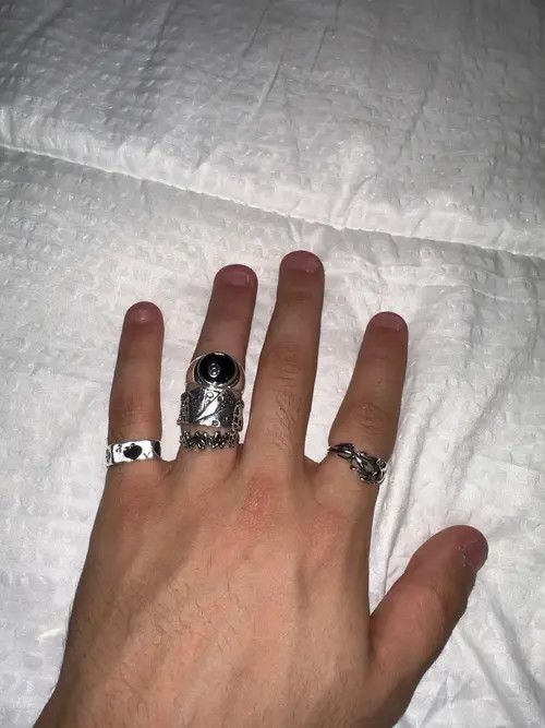 VIBE Ring Set Gothic Punk Rock Playing Cards Size ONE SIZE - 6 Thumbnail