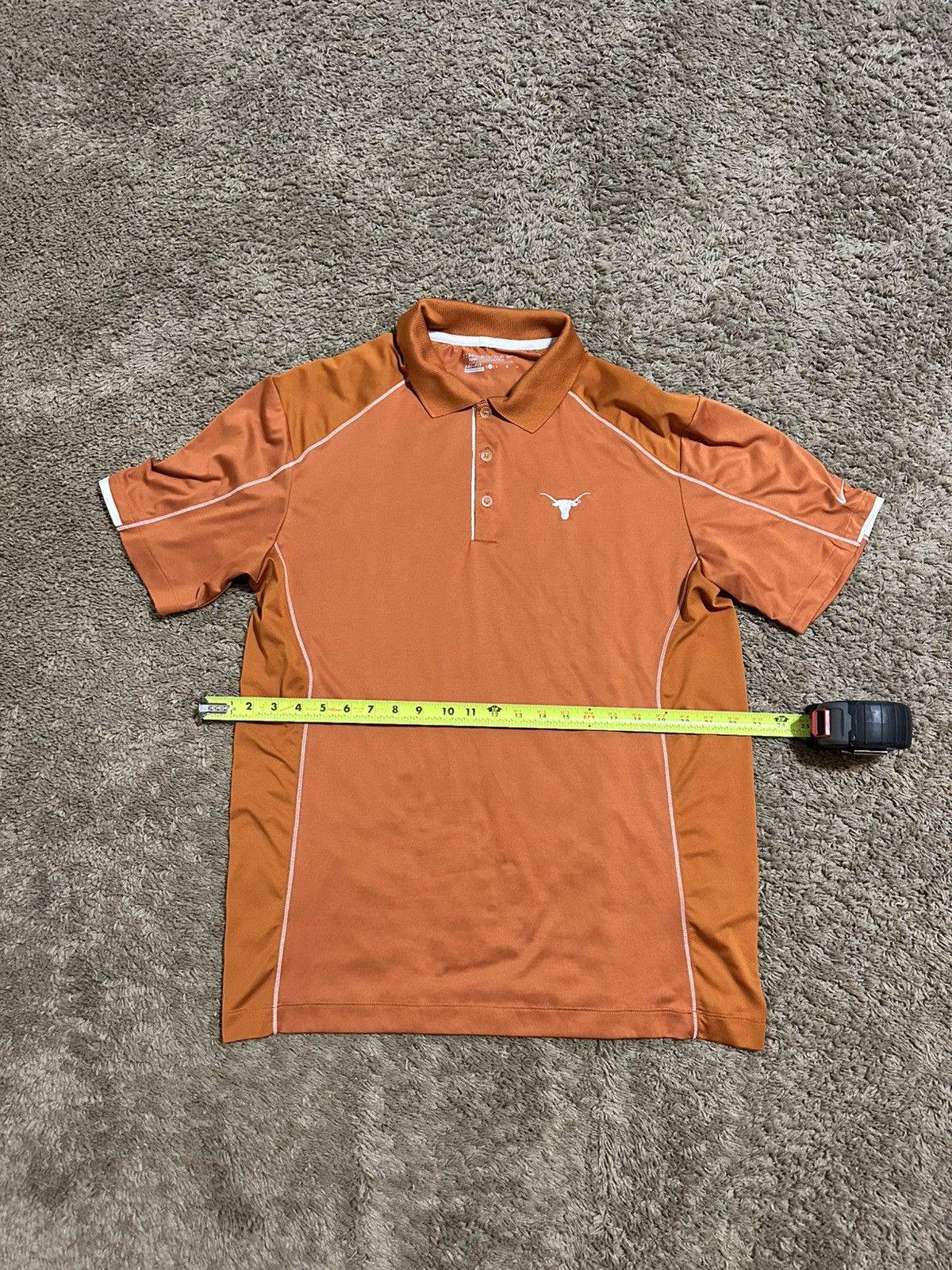 NCAA Vintage NCAA Nike Texas Longhorns shirt00s size Large Size US L / EU 52-54 / 3 - 5 Thumbnail