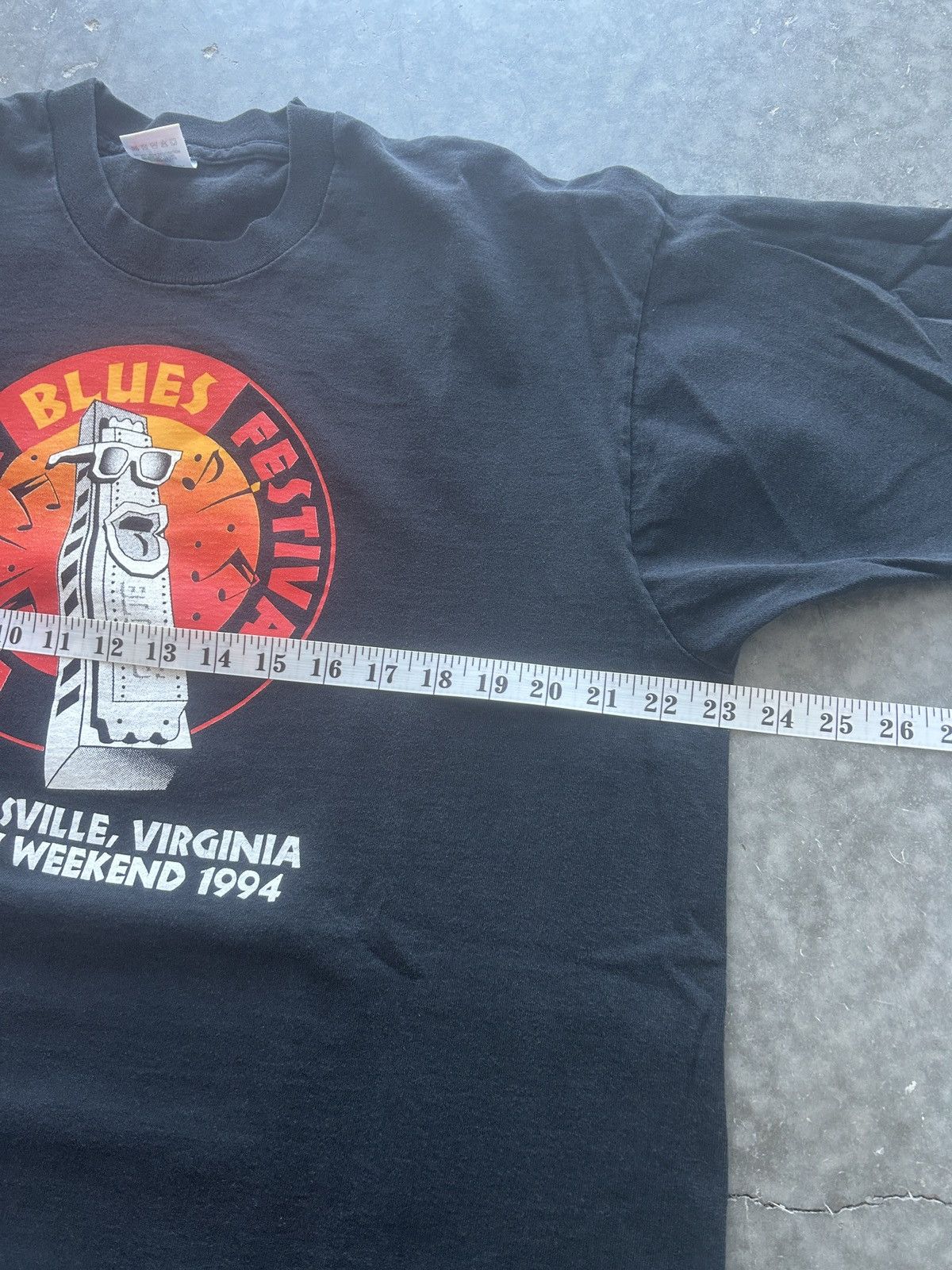 Fruit Of The Loom × Vintage Vintage 90s Virginia Blues Festival Graphic Tee Size US XL / EU 56 / 4 - 8 Thumbnail