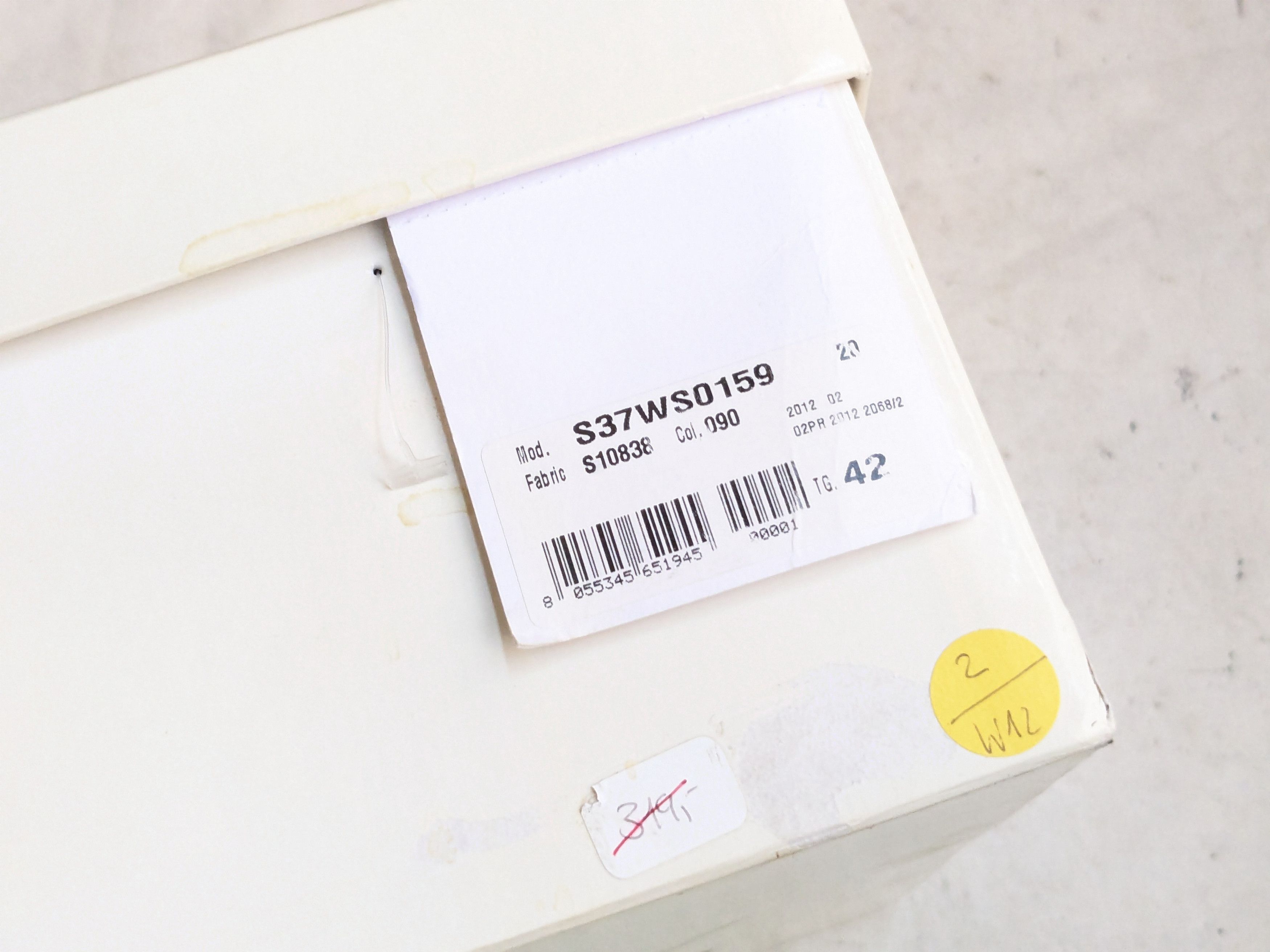 Maison Margiela Maison Margiela Replica GAT Rubberized 9 42 Low Tops Size US 9 / EU 42 - 18 Thumbnail