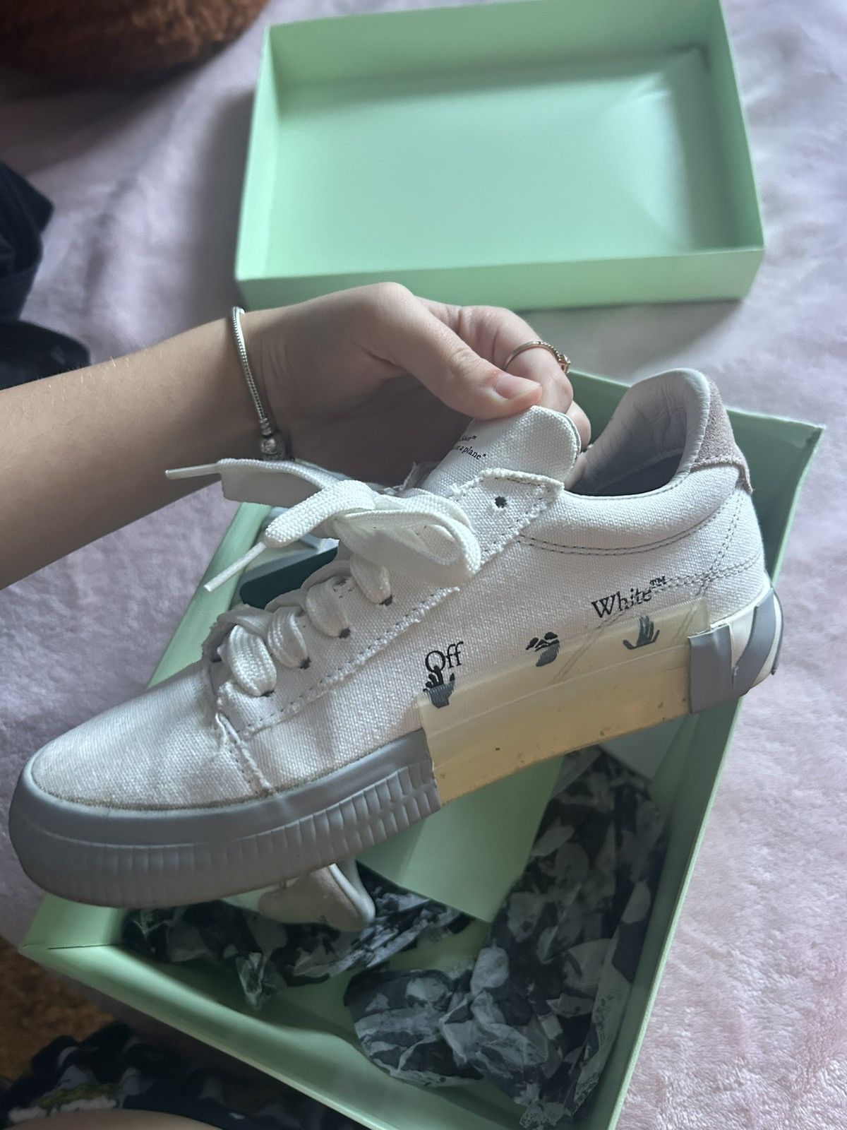 Off-White Off white vulc sneakers white light pink Size US 7 / IT 37 - 2 Thumbnail
