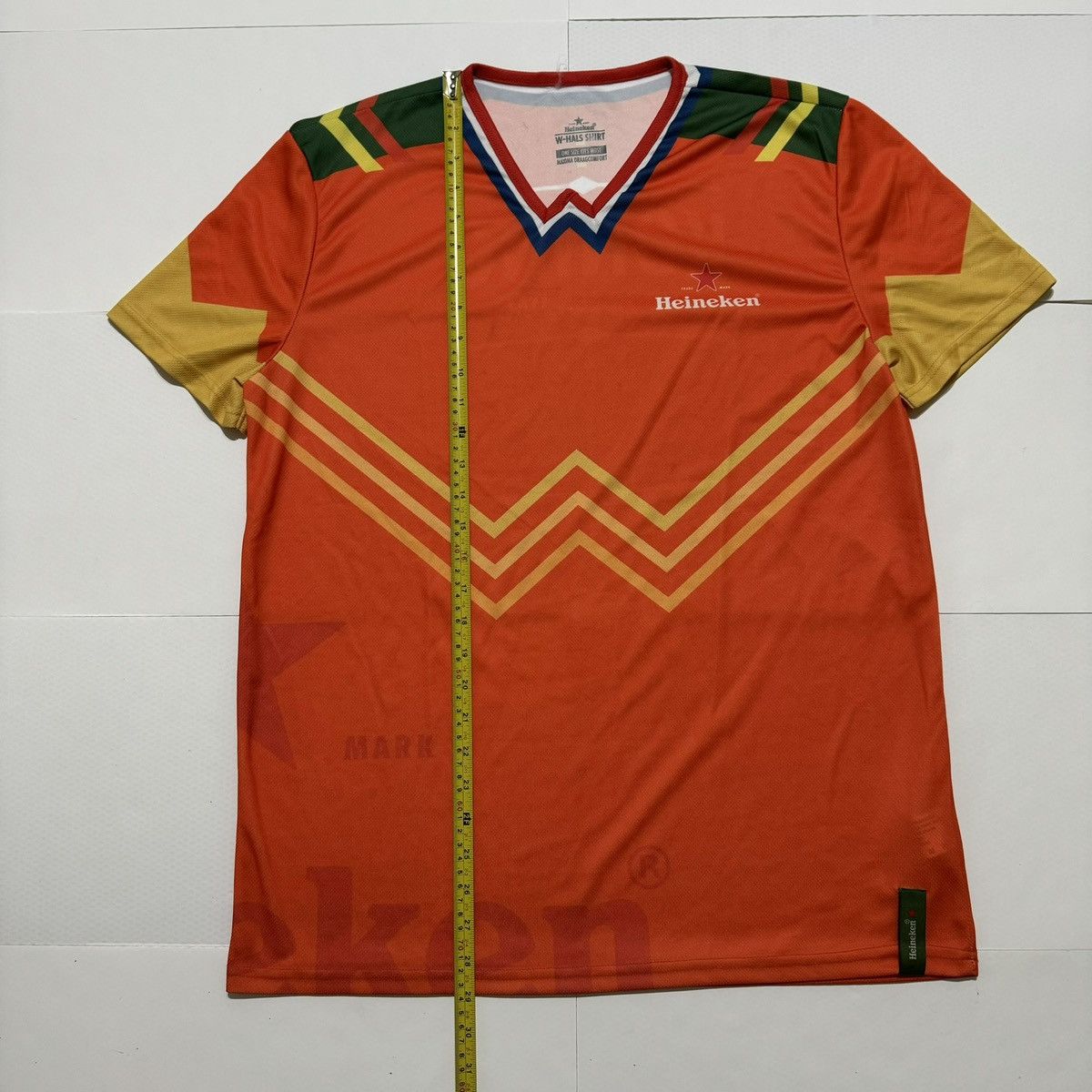 Heineken Heineken Koningvoor Een Dag 2016 Netherlands Football W-Hals Size US L / EU 52-54 / 3 - 2 Thumbnail