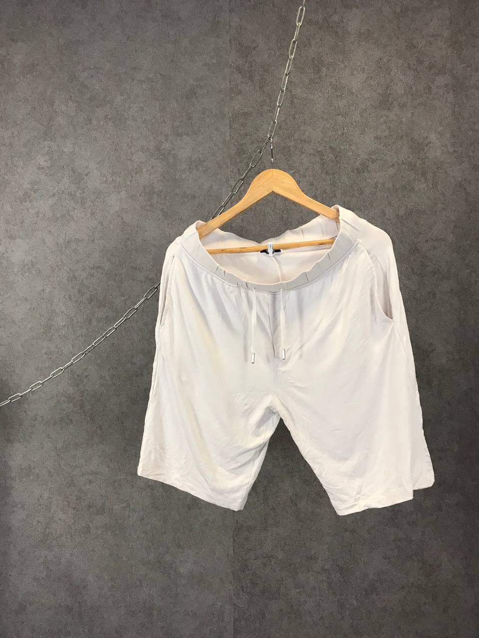 Reiss Reiss designer shorts Size US 32 / EU 48 - 1 Thumbnail
