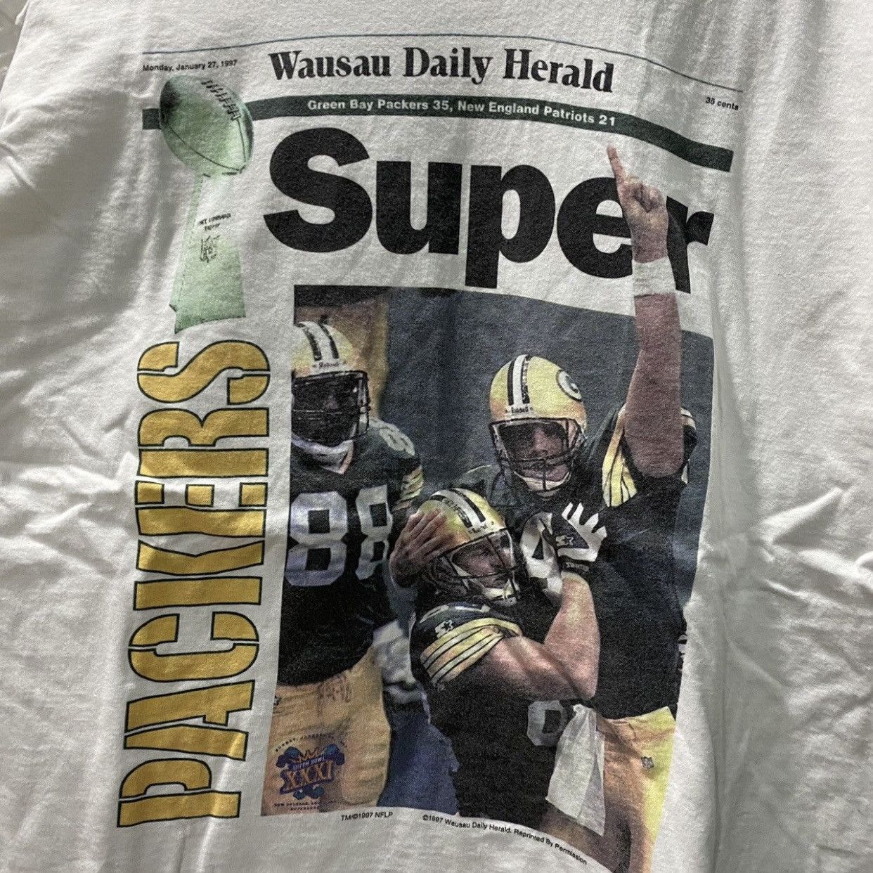 NFL Green Bay Packers Super Bowl Newspaper - Wausau Daily Herald Size US XL / EU 56 / 4 - 5 Thumbnail