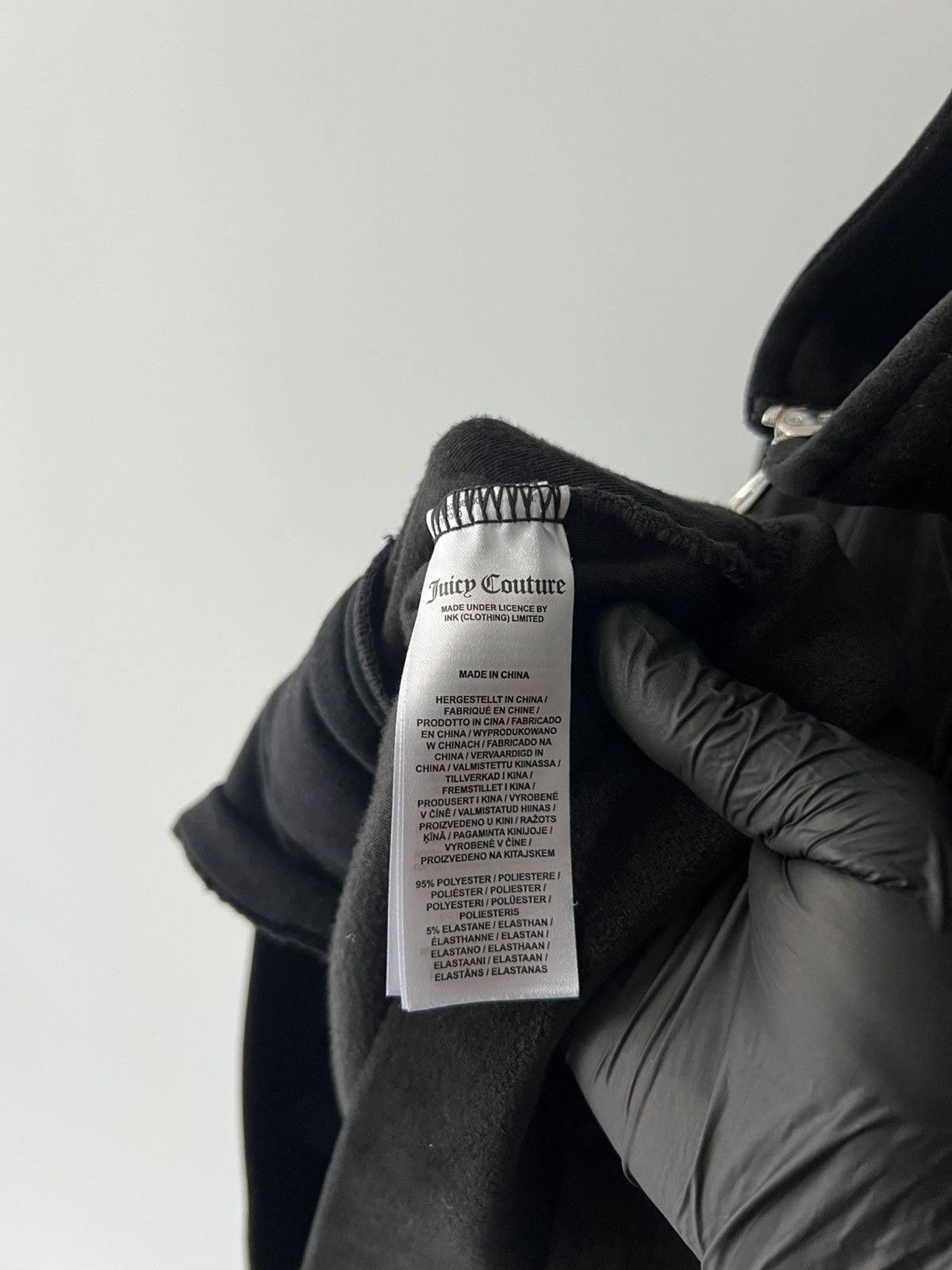 Juicy Couture Juicy Couture Women's Black Madison Hoodie Velour Medium Size M / US 6-8 / IT 42-44 - 17 Thumbnail