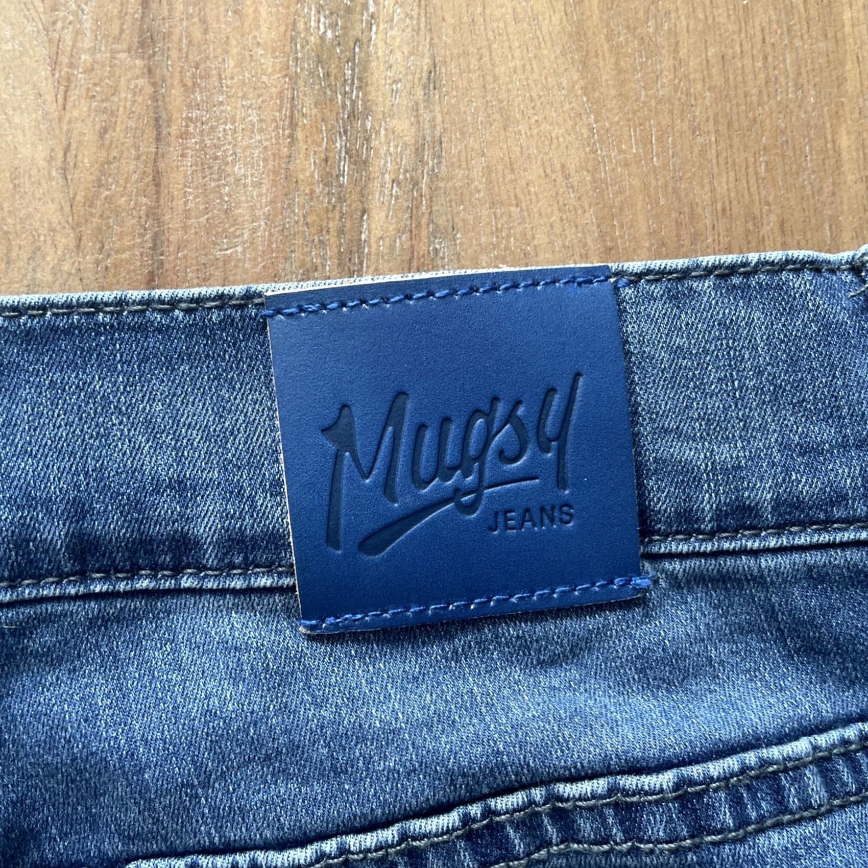 Denime Mugsy Jeans Lake Shores Slim Fit 33X34 Denim Blue Medium Rise 5-Pocket Mens Jeans Waist 33 Inseam 33 City College Hipster Waterfall Hawthorn? Size US 33 - 5 Thumbnail