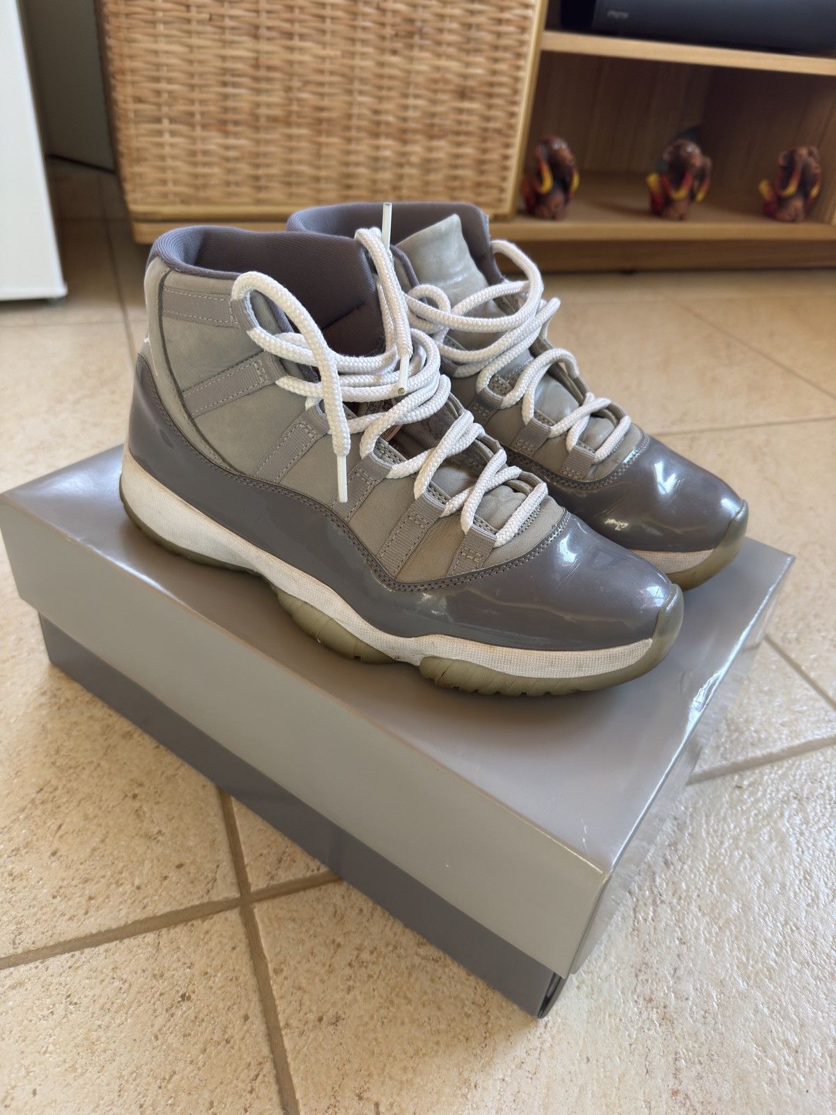 Jordan Brand Jordan 11 retro cool grey Size US 9.5 / EU 42-43 - 1 Thumbnail