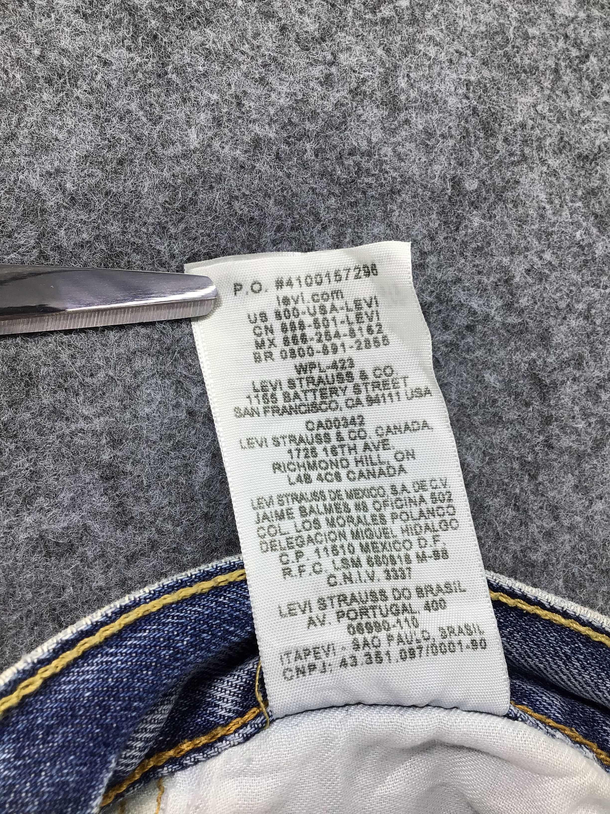 Levi's Vintage Levis 501 Jeans-J368 Size US 35 - 14 Thumbnail