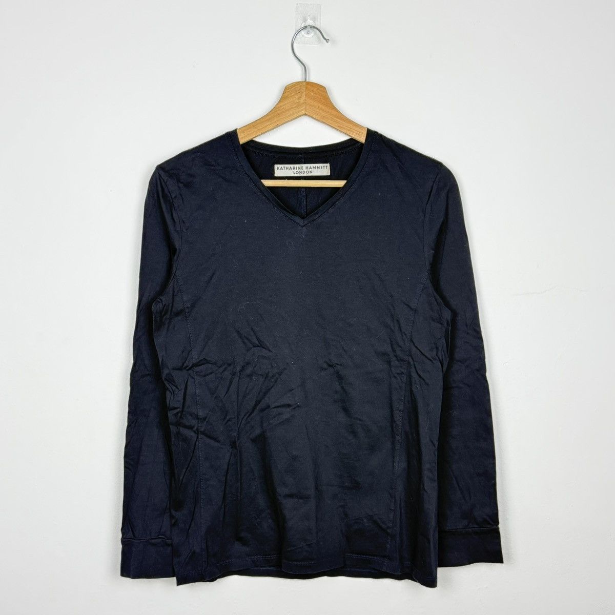 Katharine Hamnett London Katharine Hamnett V-neck Lightweight Tee Size M / US 6-8 / IT 42-44 - 1 Thumbnail
