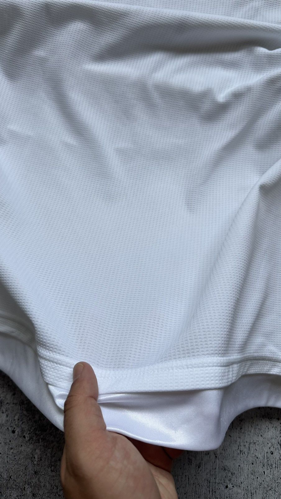 Adidas 2015/16 Adidas Real Madrid Home Soccer Jersey Size US L / EU 52-54 / 3 - 24 Thumbnail
