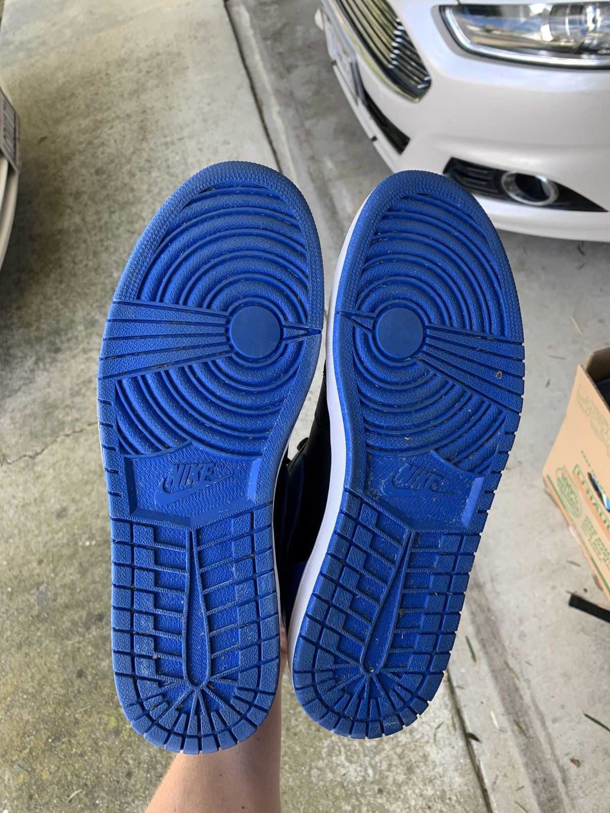 Jordan Brand × Nike Jordan 1 Royal (2017) Size US 12 / EU 45 - 4 Thumbnail