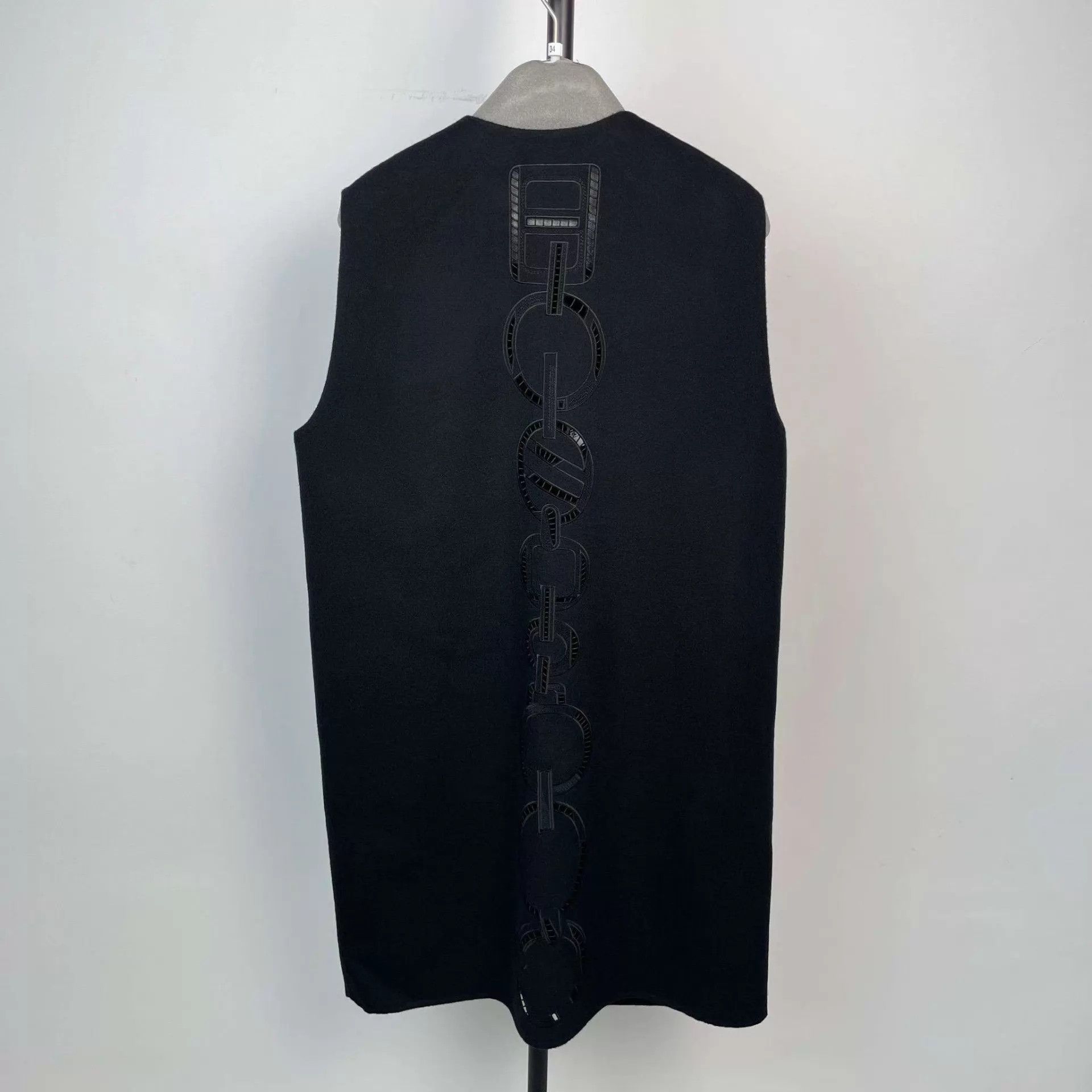 Hermes Hermès 99 New Black Openwork Cashmere Vest Size 34 Size XS / US 0-2 / IT 36-38 - 2 Thumbnail