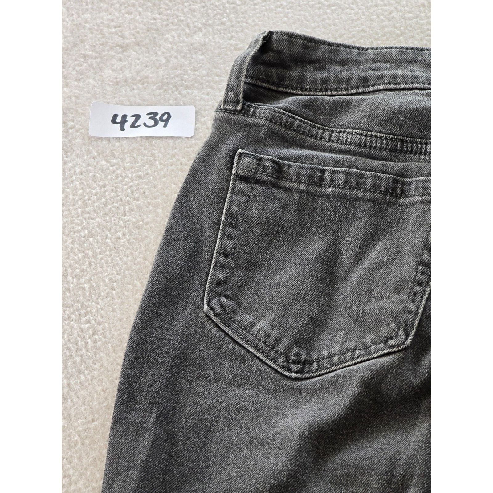Hollister Hollister Mom Jeans Womens Size 1 Ultra High Rise Stretch Size 25" / US 0 / IT 36 - 12 Thumbnail