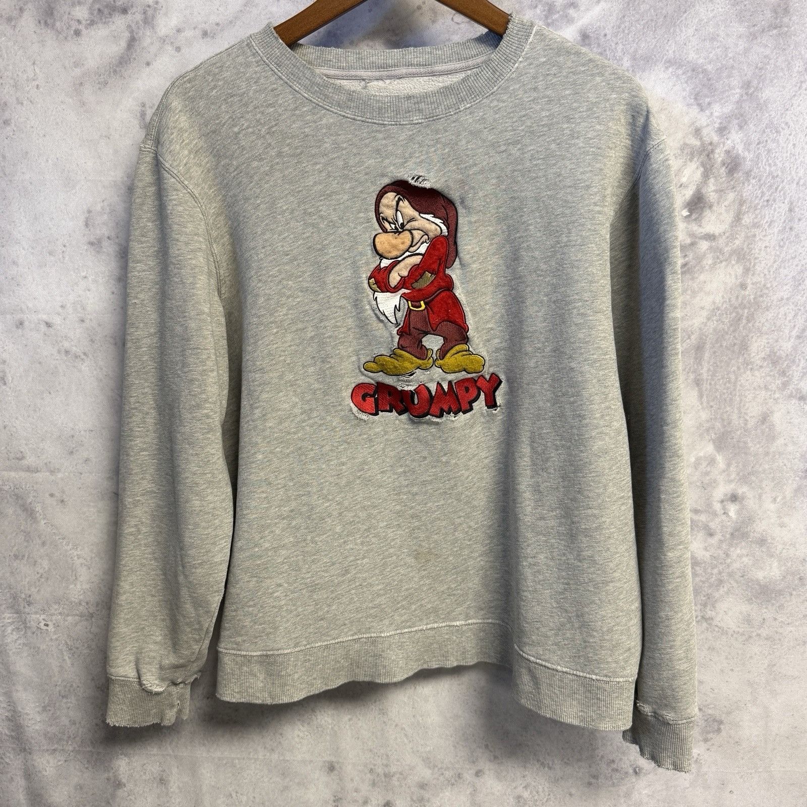 Disney Vintage Disney Grumpy Sweatshirt Mens Large Gray Crew Neck 9 Size US L / EU 52-54 / 3 - 1 Thumbnail
