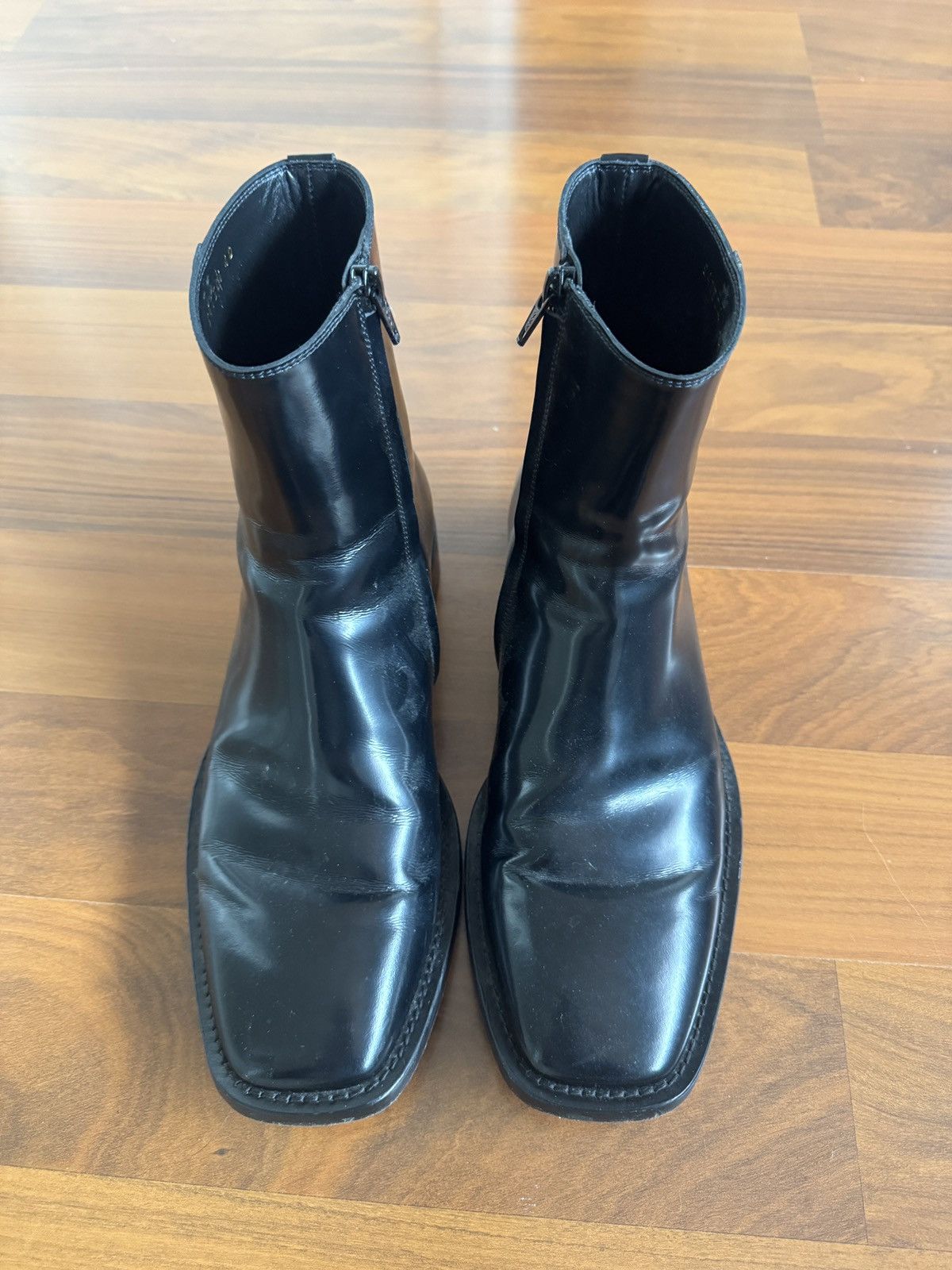 Balenciaga Balenciaga Patent Ankle Boots Size US 7 / EU 40 - 1 Thumbnail