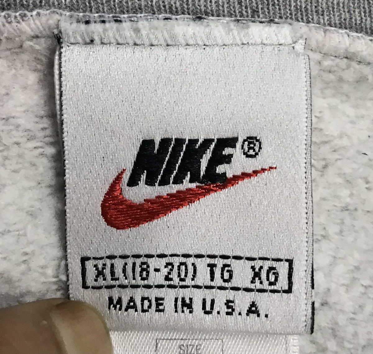 Nike × Vintage Vintage Nike Made In Usa Sweatshirt Size US XL / EU 56 / 4 - 7 Thumbnail