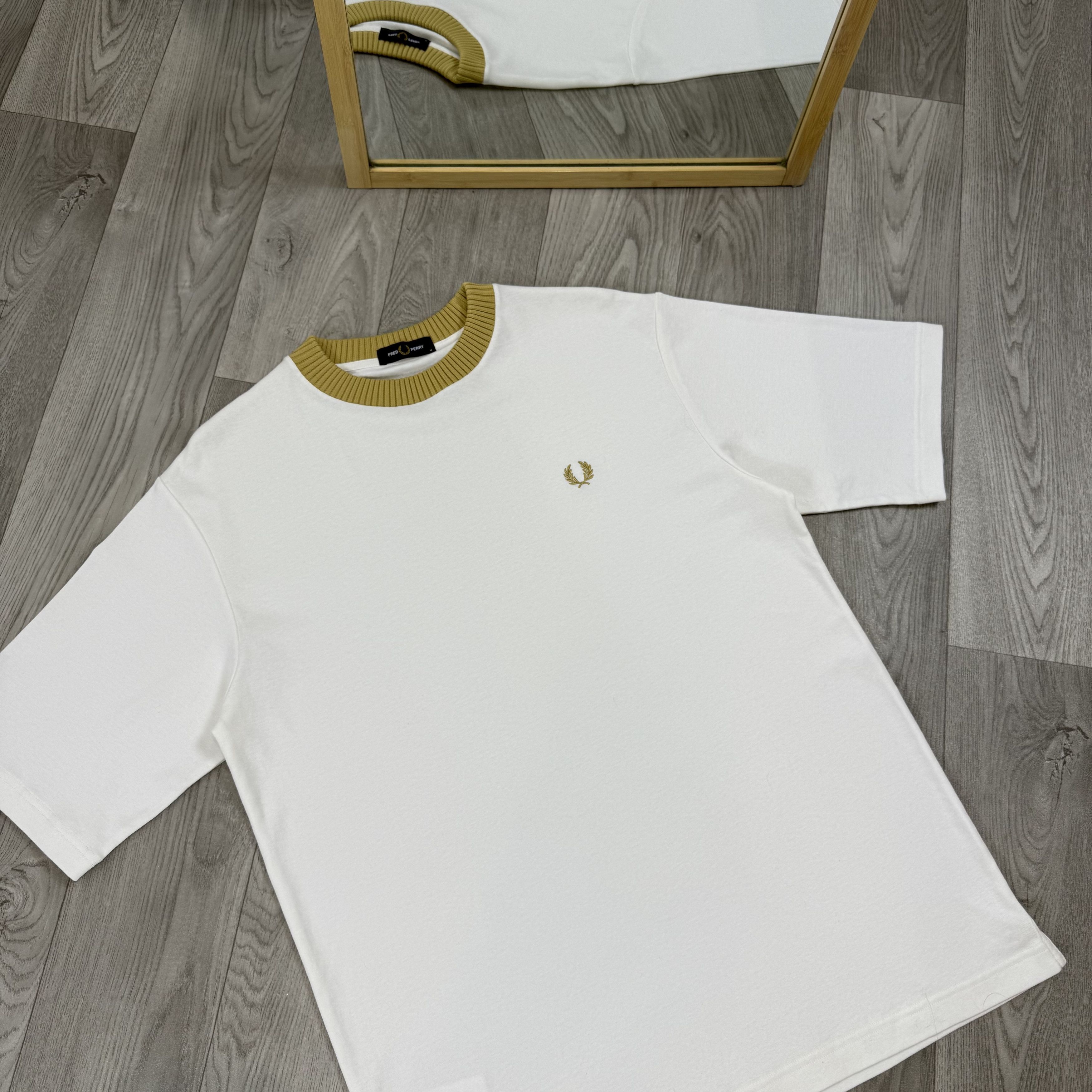 Fred Perry Fred Perry White Tee Shirt Size US M / EU 48-50 / 2 - 5 Thumbnail