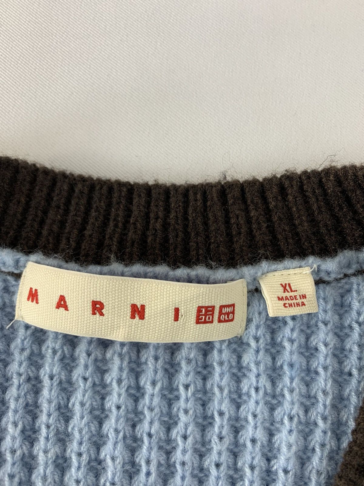 Marni × Uniqlo Marni Popcorn Knitted V Neck Vest Sweater Size XL / US 12-14 / IT 48-50 - 5 Thumbnail