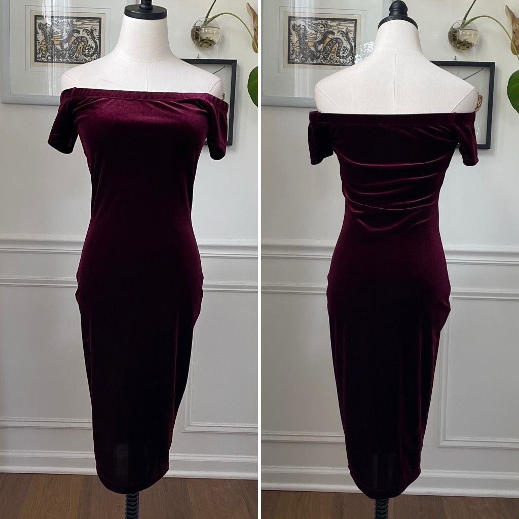 Other Windsor Lustrous Velvet Dress Deep Red Off Shoulder M Size M / US 6-8 / IT 42-44 - 2 Thumbnail