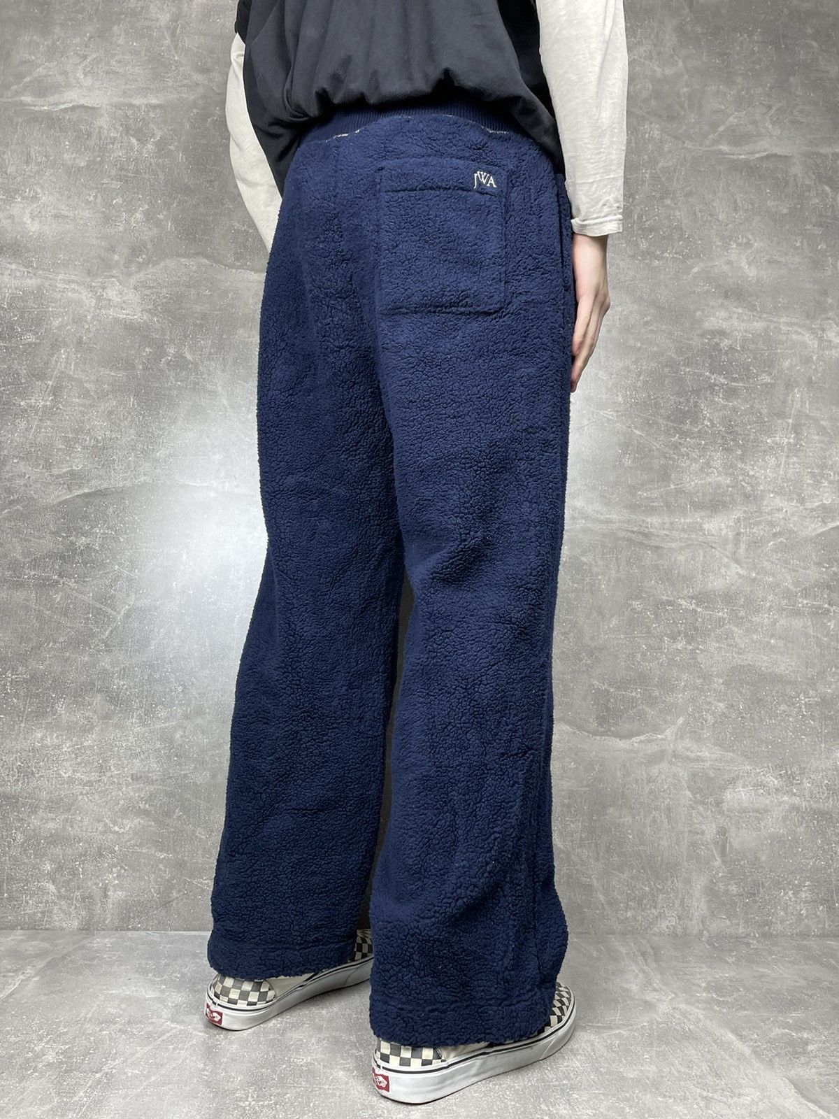 JW Anderson × Japanese Brand × Uniqlo J.W. Anderson Uniqlo Navy Blue Teddy Style Fleece Pants Size US 32 / EU 48 - 2 Thumbnail
